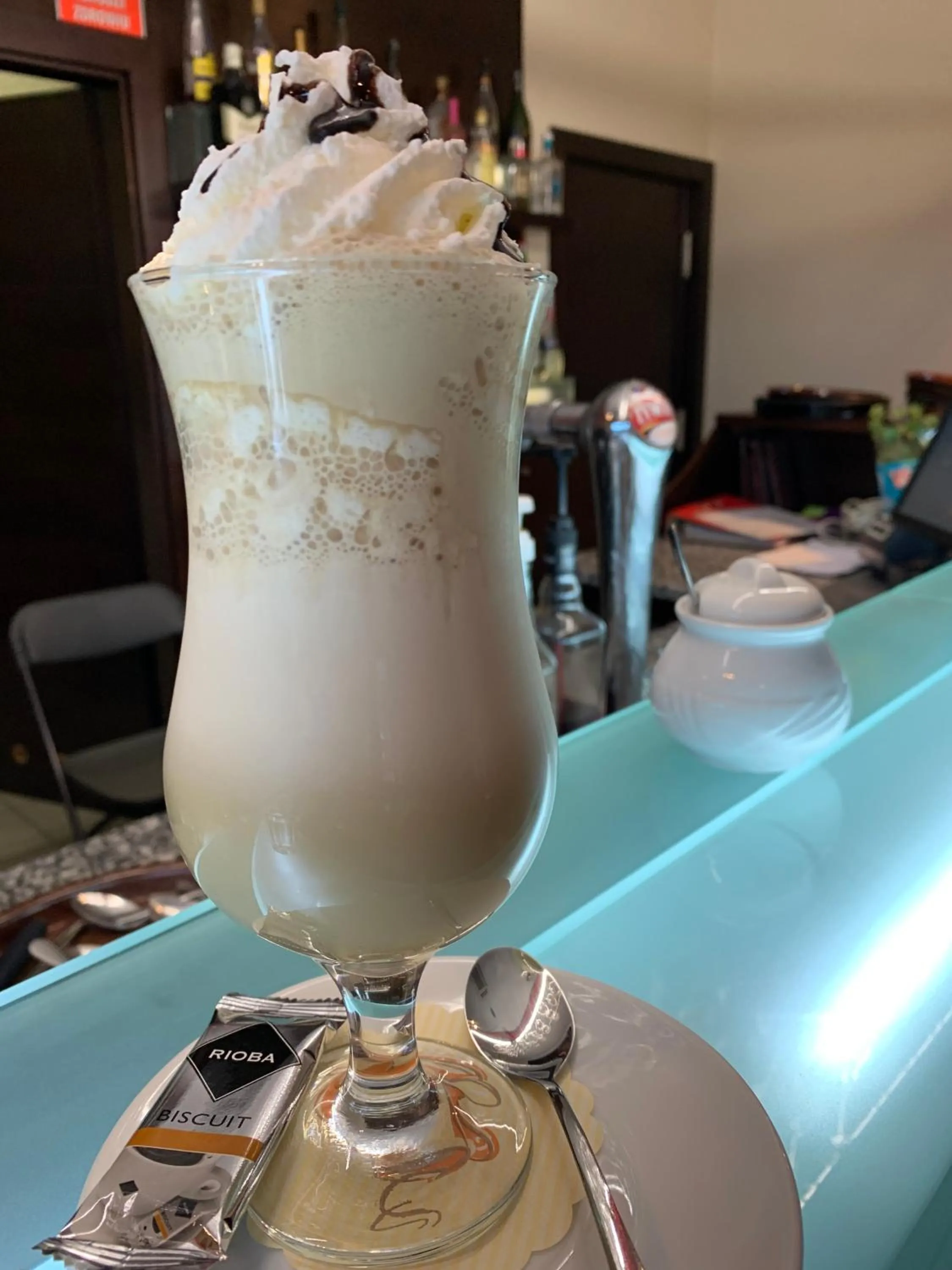 Food and drinks in Hotel Pik