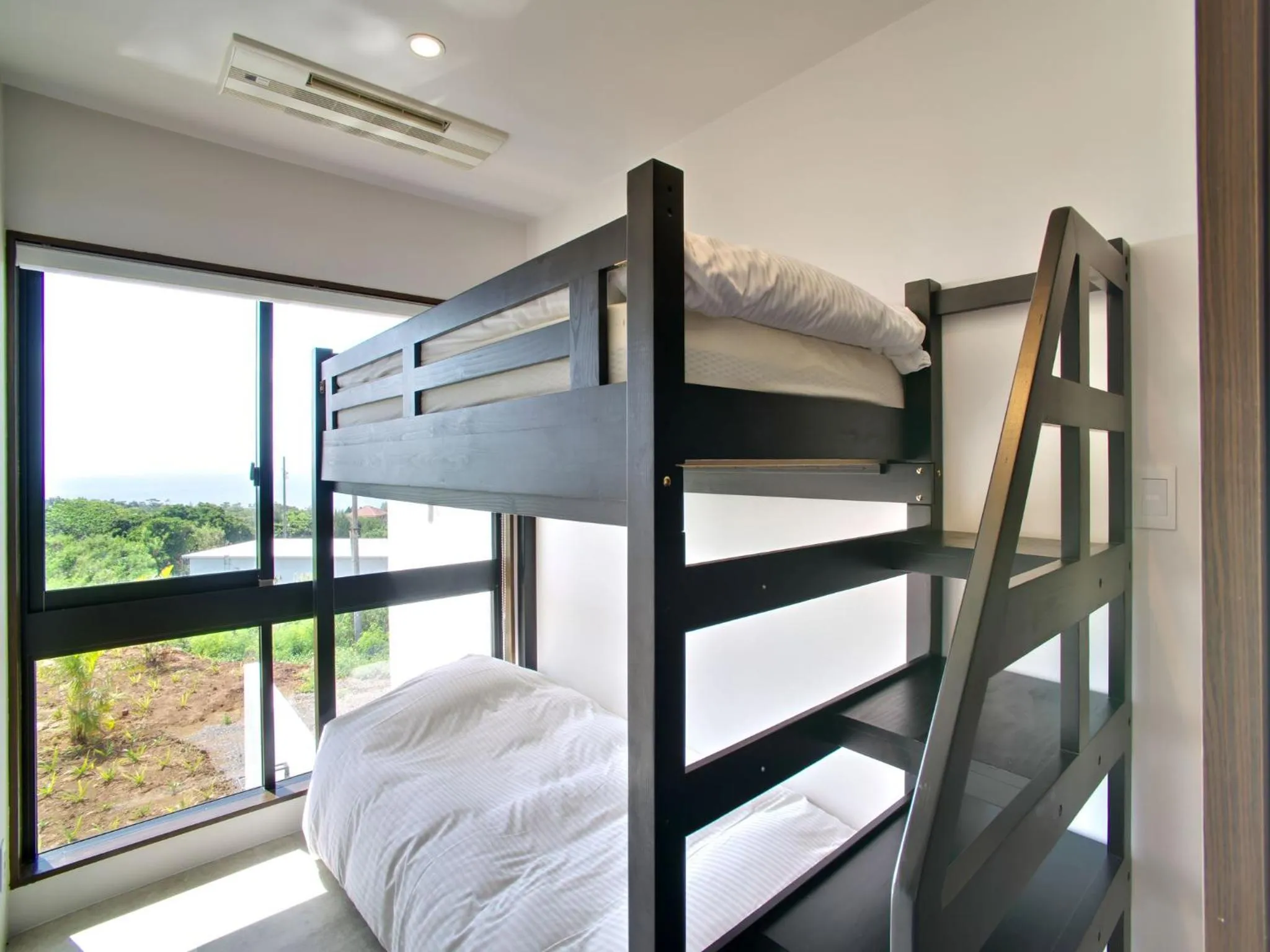 bunk bed, Bed in ADANRESORT LANA Villa Suite
