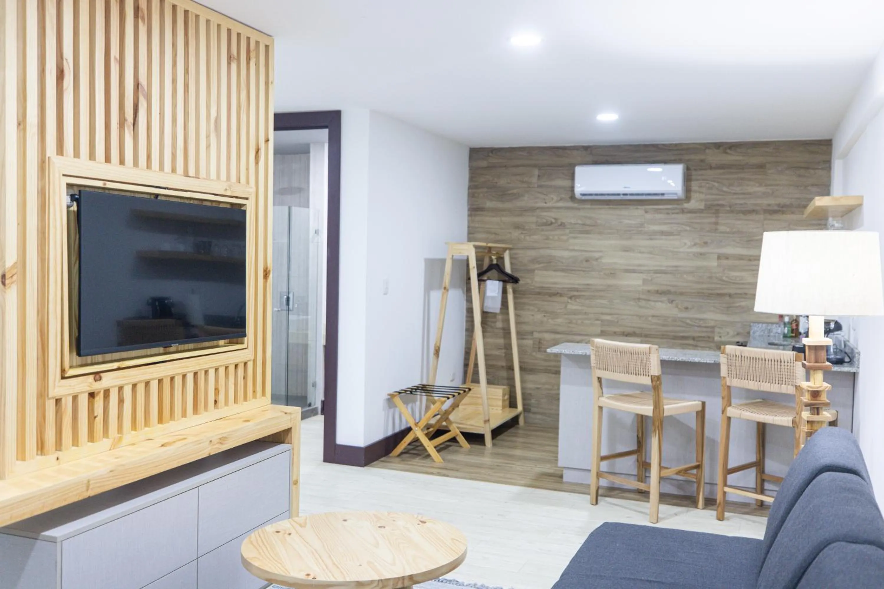 TV and multimedia in Paradise Bay Hotel Boutique