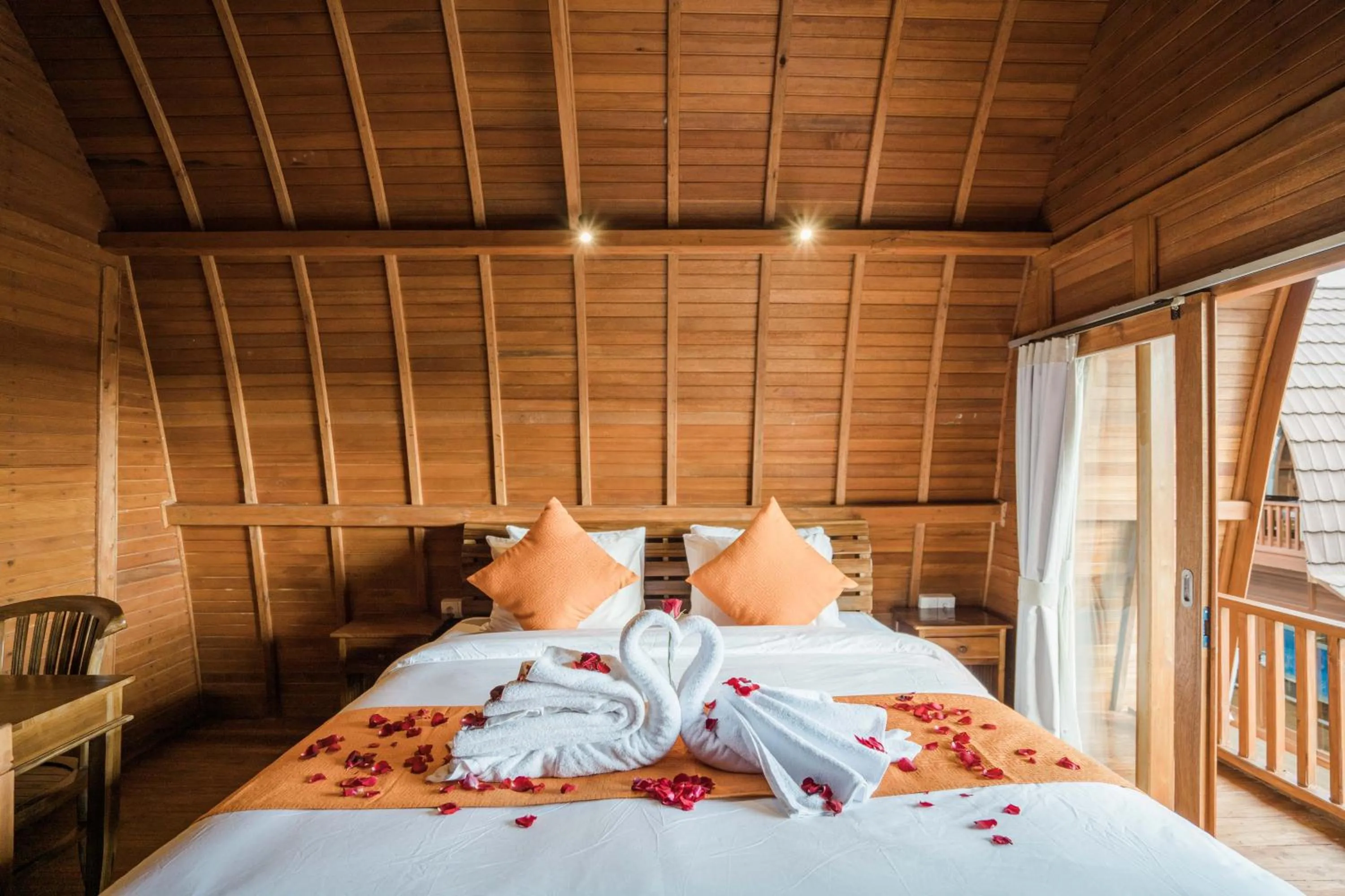 Bedroom, Bed in Andi Beach House