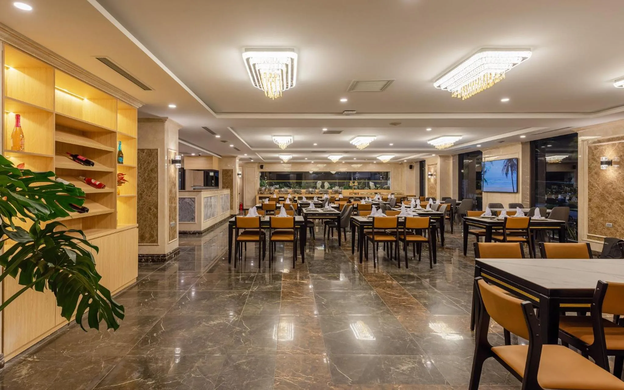 Restaurant/places to eat in Aquasun Hotel Phu Quoc