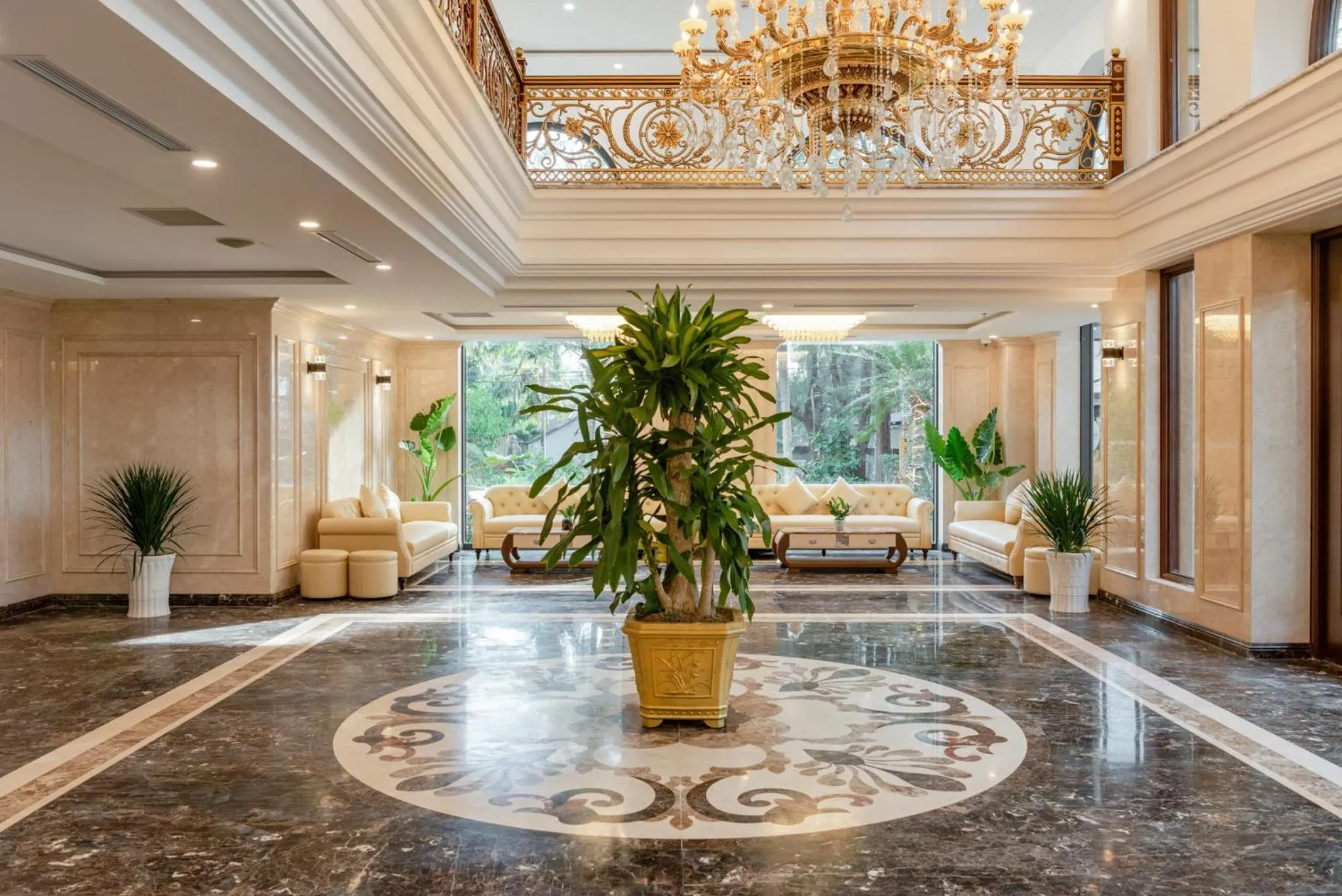 Lobby or reception in Aquasun Hotel Phu Quoc