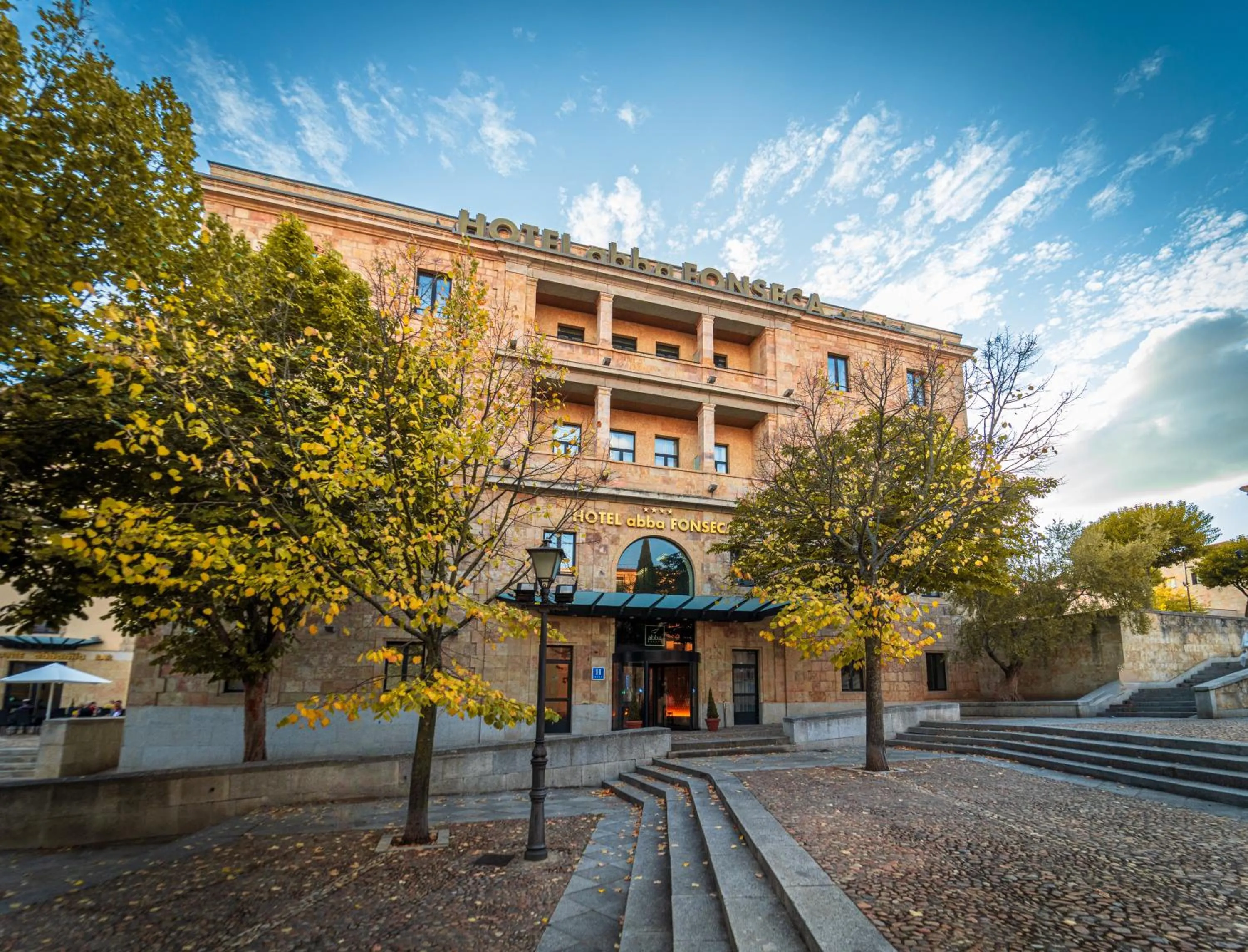 Property building in Abba Fonseca