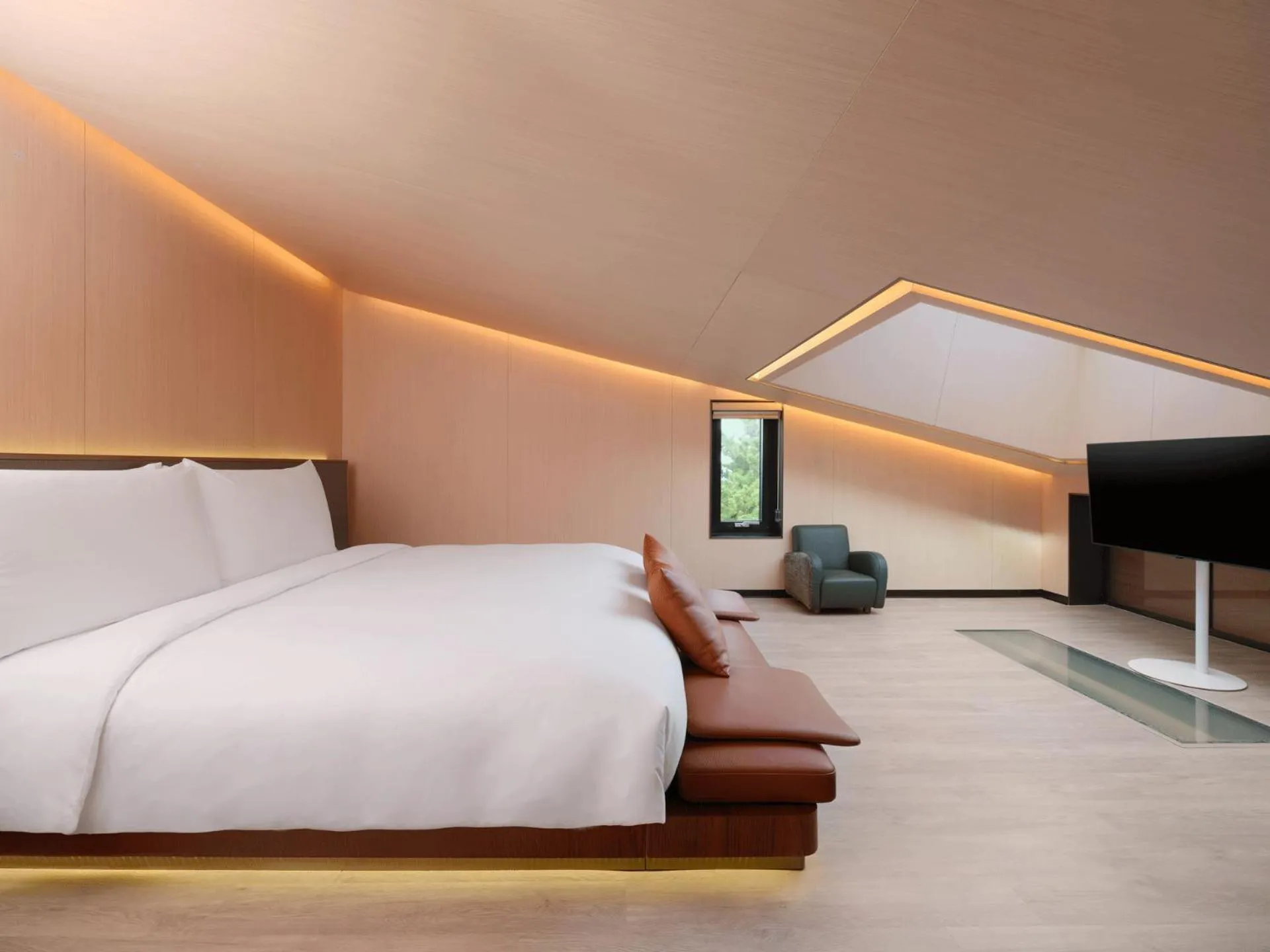 Bed in Amber Pure Hill Hotels & Resorts Jeju