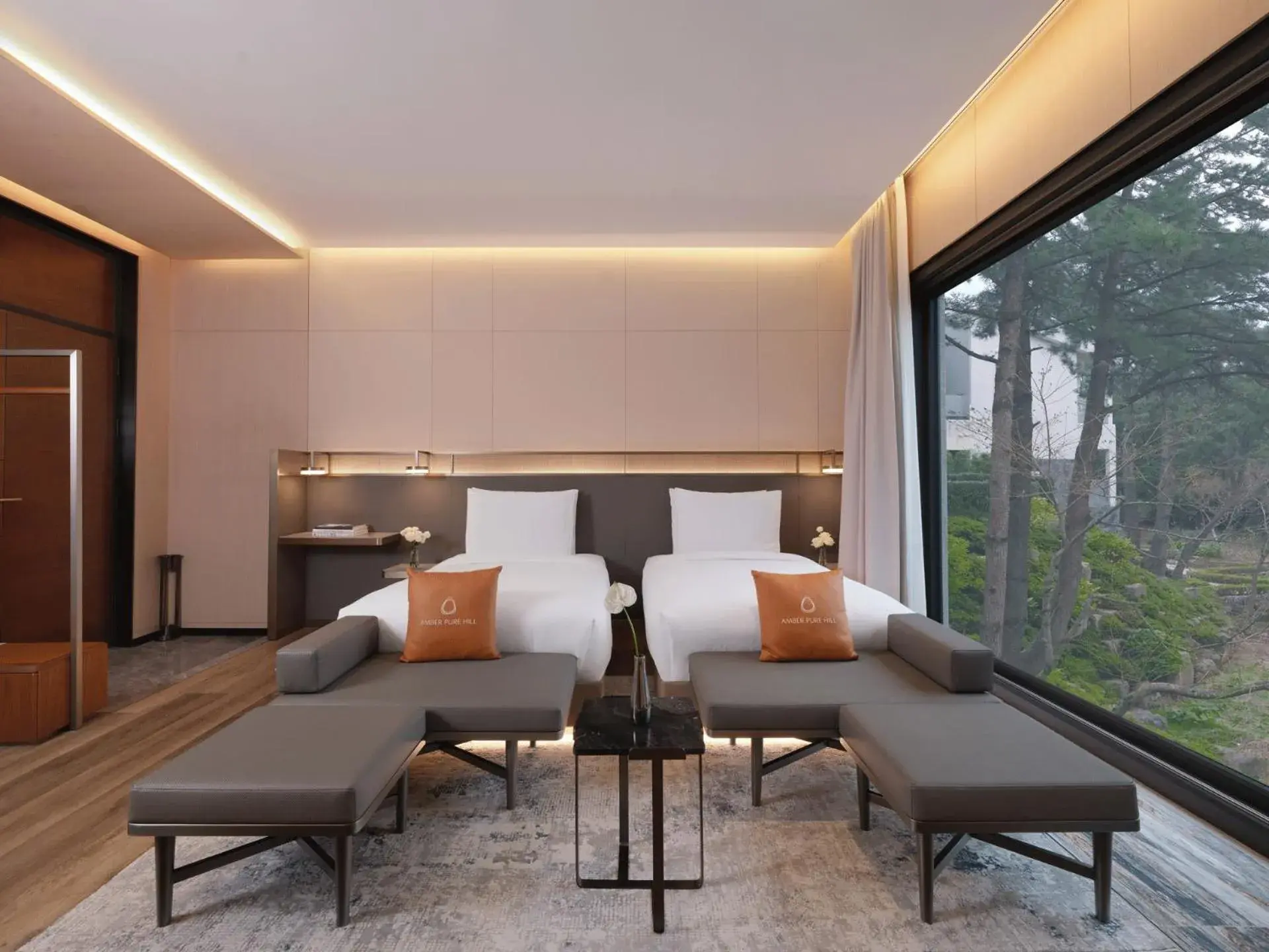 Hill Olle Twin with Private Jacuzzi in Amber Pure Hill Hotels & Resorts Jeju Hill Olle Twin with Private Jacuzzi in Amber Pure Hill Hotels & Resorts Jeju