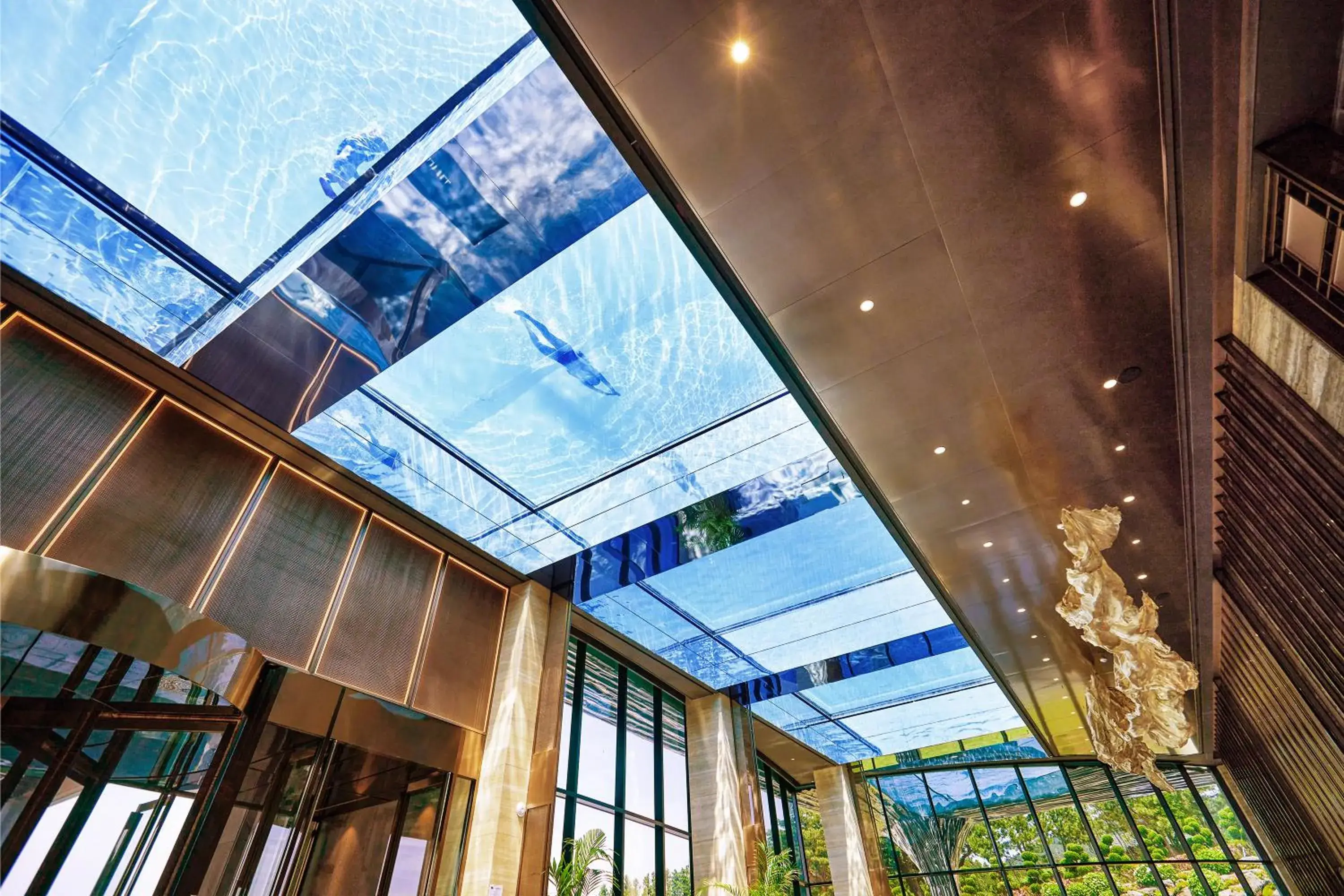 Swimming pool in Amber Pure Hill Hotels & Resorts Jeju Swimming pool in Amber Pure Hill Hotels & Resorts Jeju