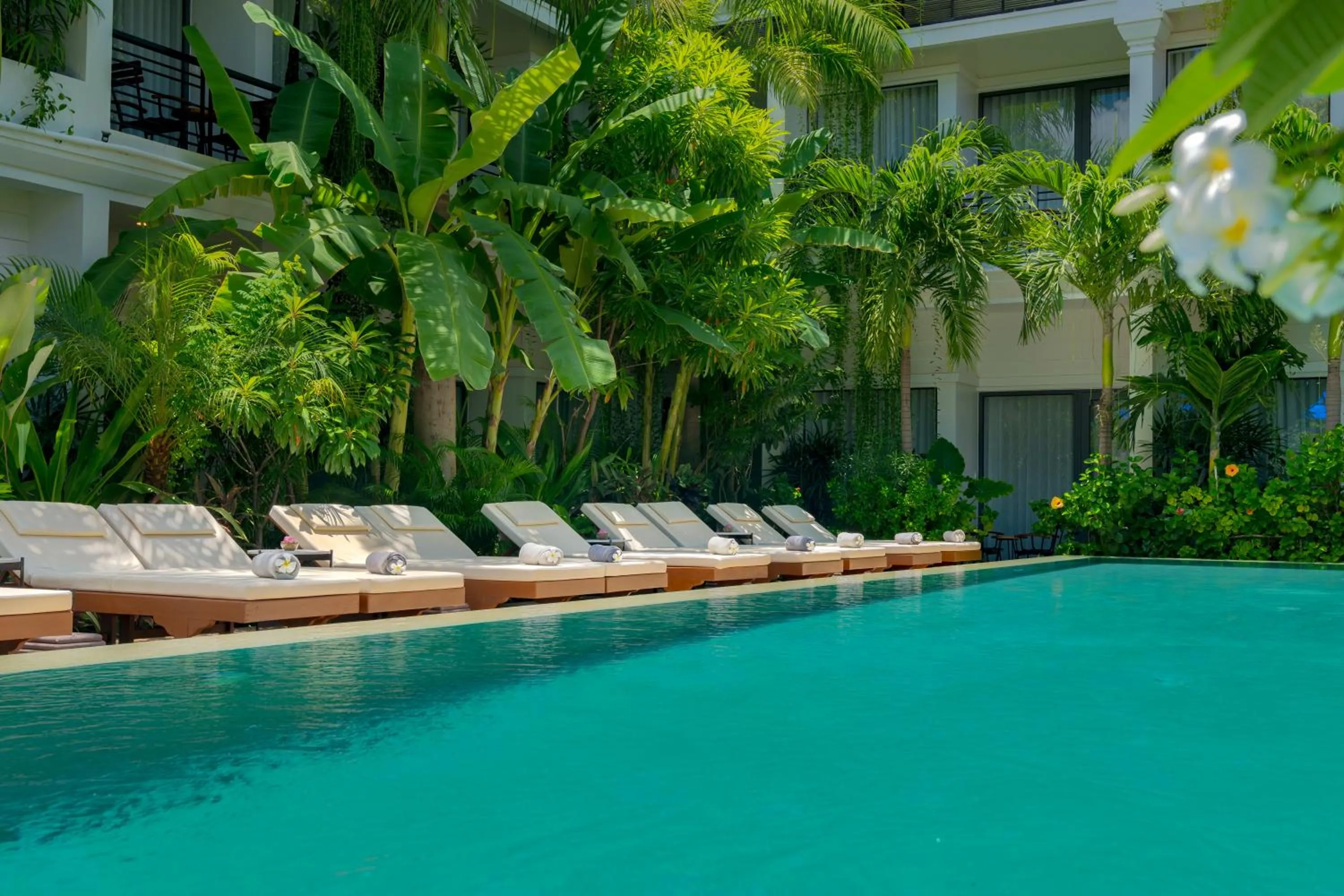 Swimming pool in Khmer House Boutique