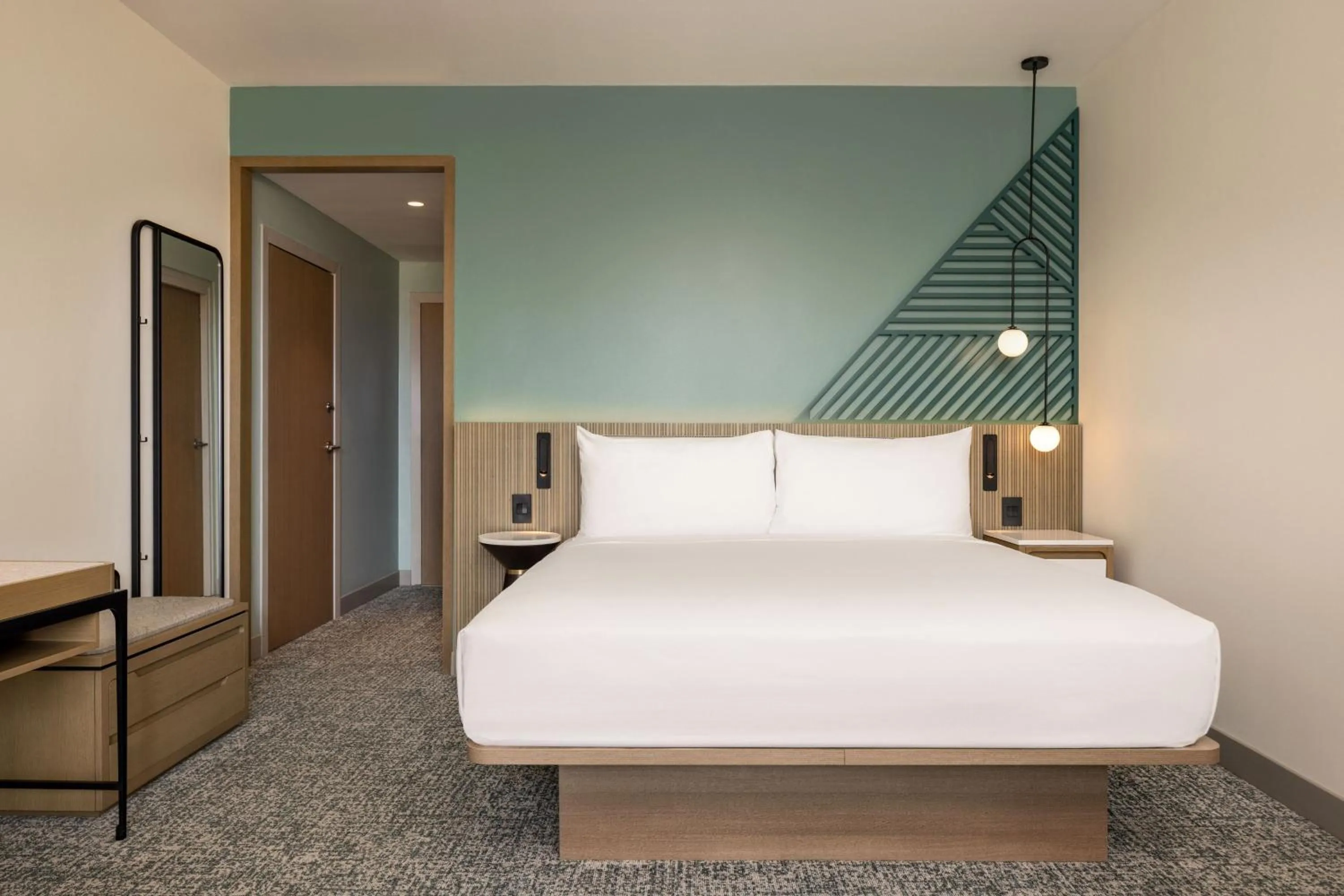 Photo of the whole room, Bed in Courtyard by Marriott Curacao