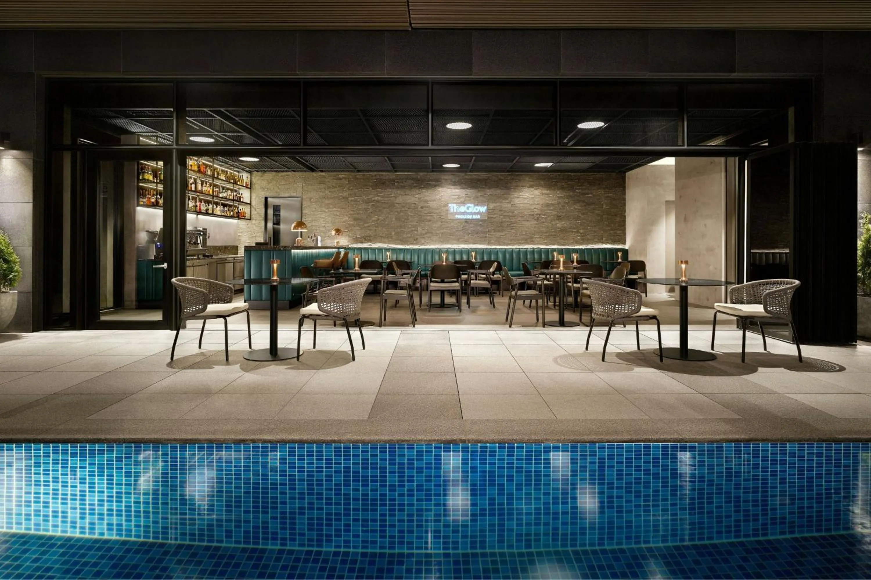 Swimming pool in Four Points by Sheraton Suwon