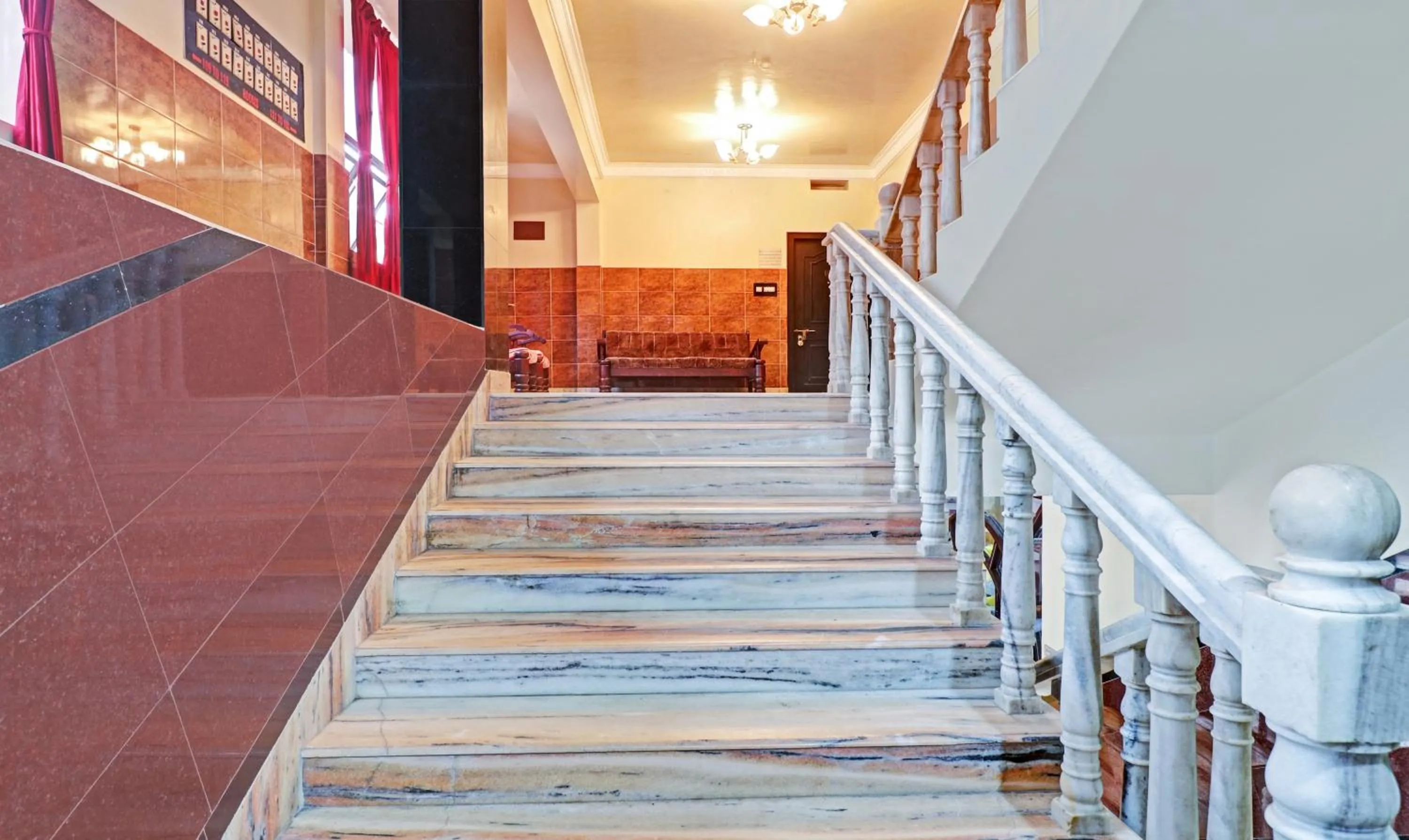 Lobby or reception in Itsy Hotels Hill Town, 500 Mtrs From Madikeri Fort