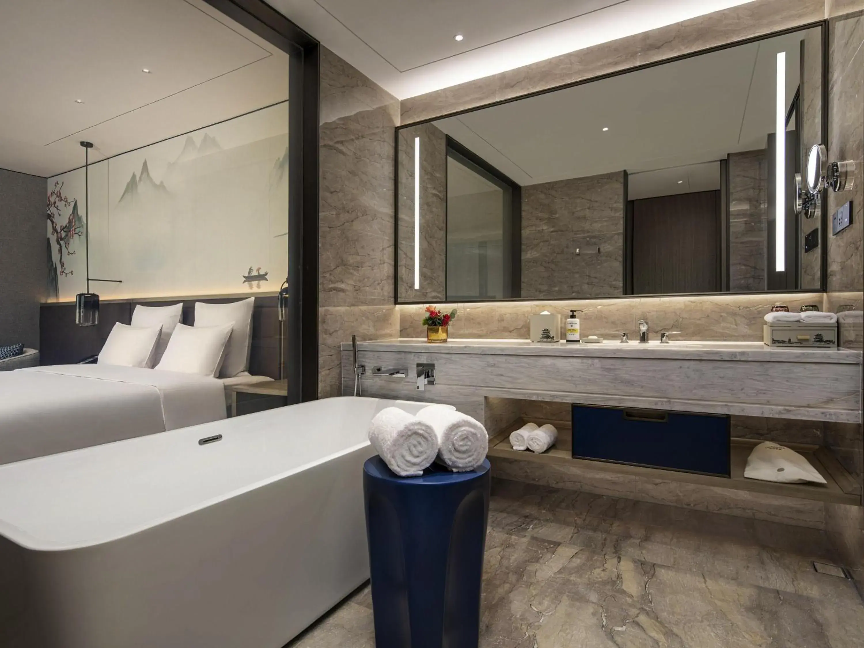 Executive King Room with Lounge Access in Pullman Huai'an Executive King Room with Lounge Access in Pullman Huai'an