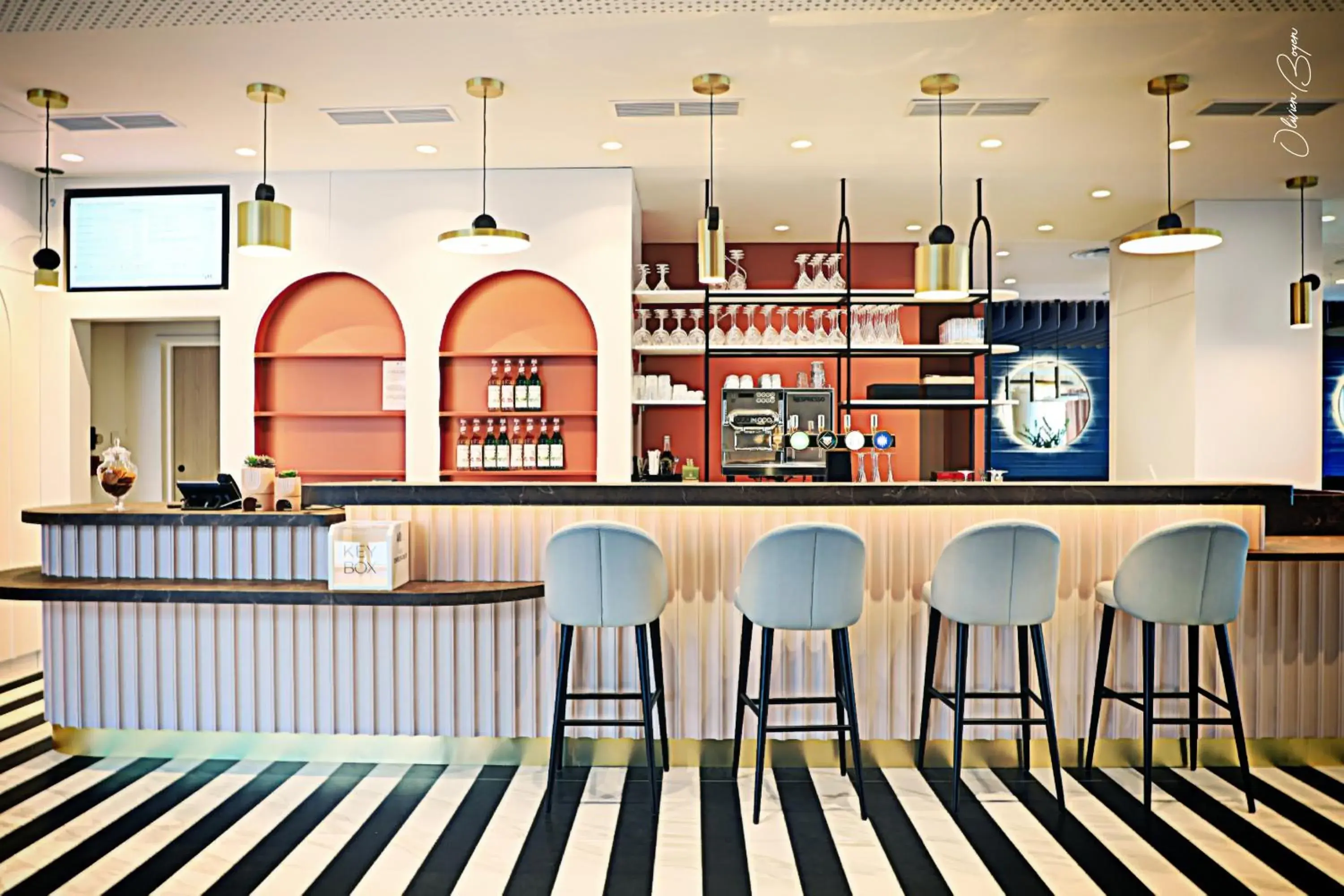 Lobby or reception in Mercure Dunkerque Centre Gare Lobby or reception in Mercure Dunkerque Centre Gare