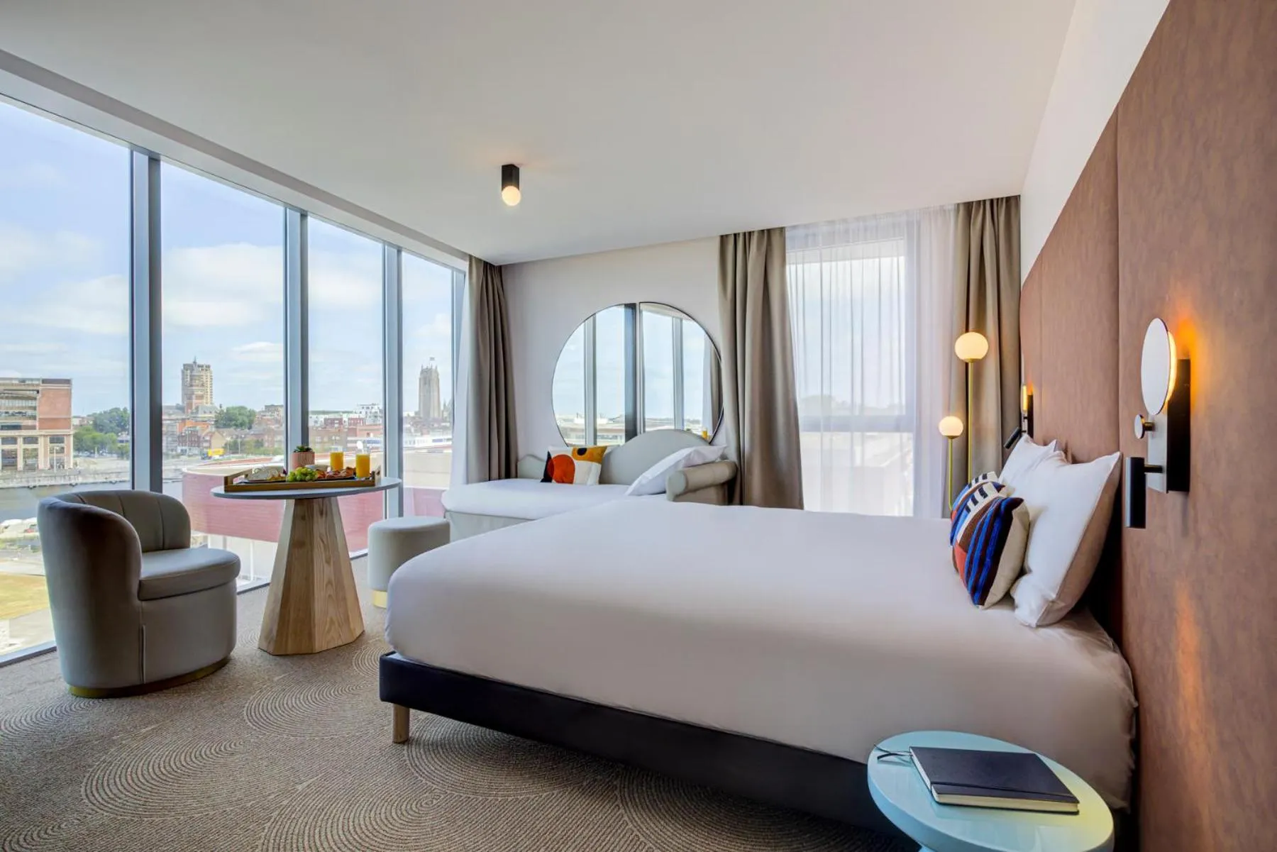 Family, Bed in Mercure Dunkerque Centre Gare