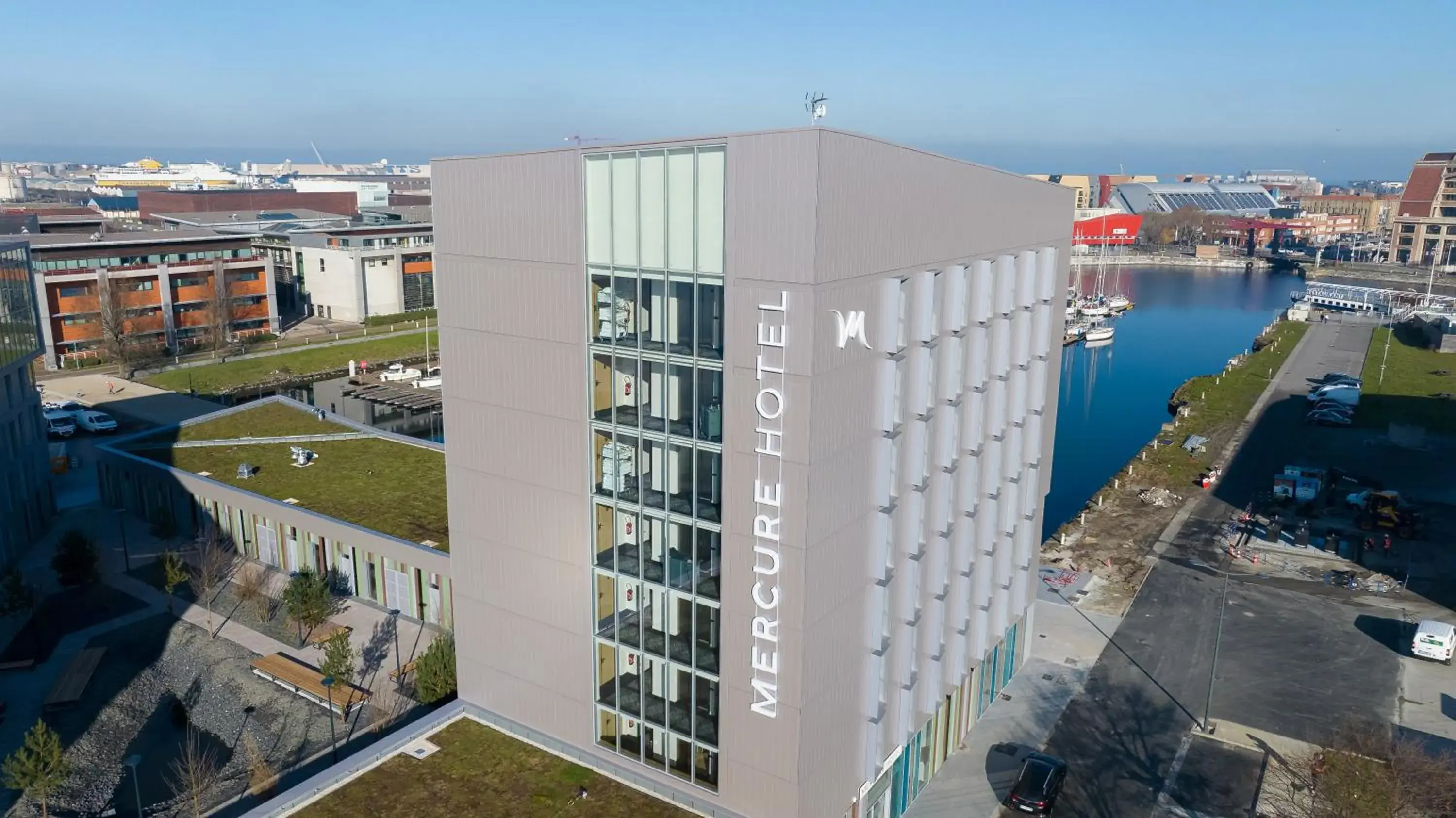 Property building in Mercure Dunkerque Centre Gare Property building in Mercure Dunkerque Centre Gare