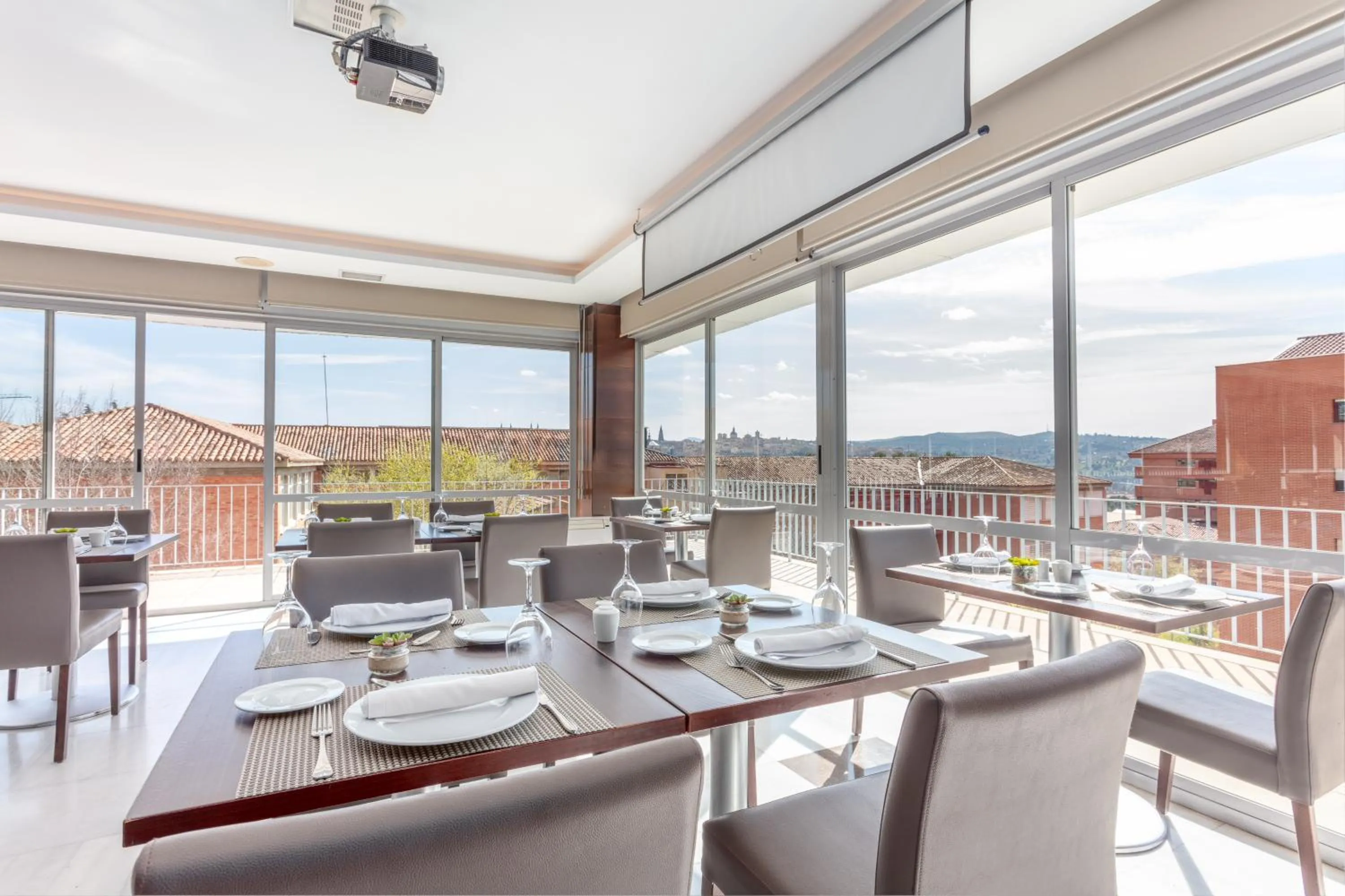 Restaurant/places to eat in Eurostars Toledo