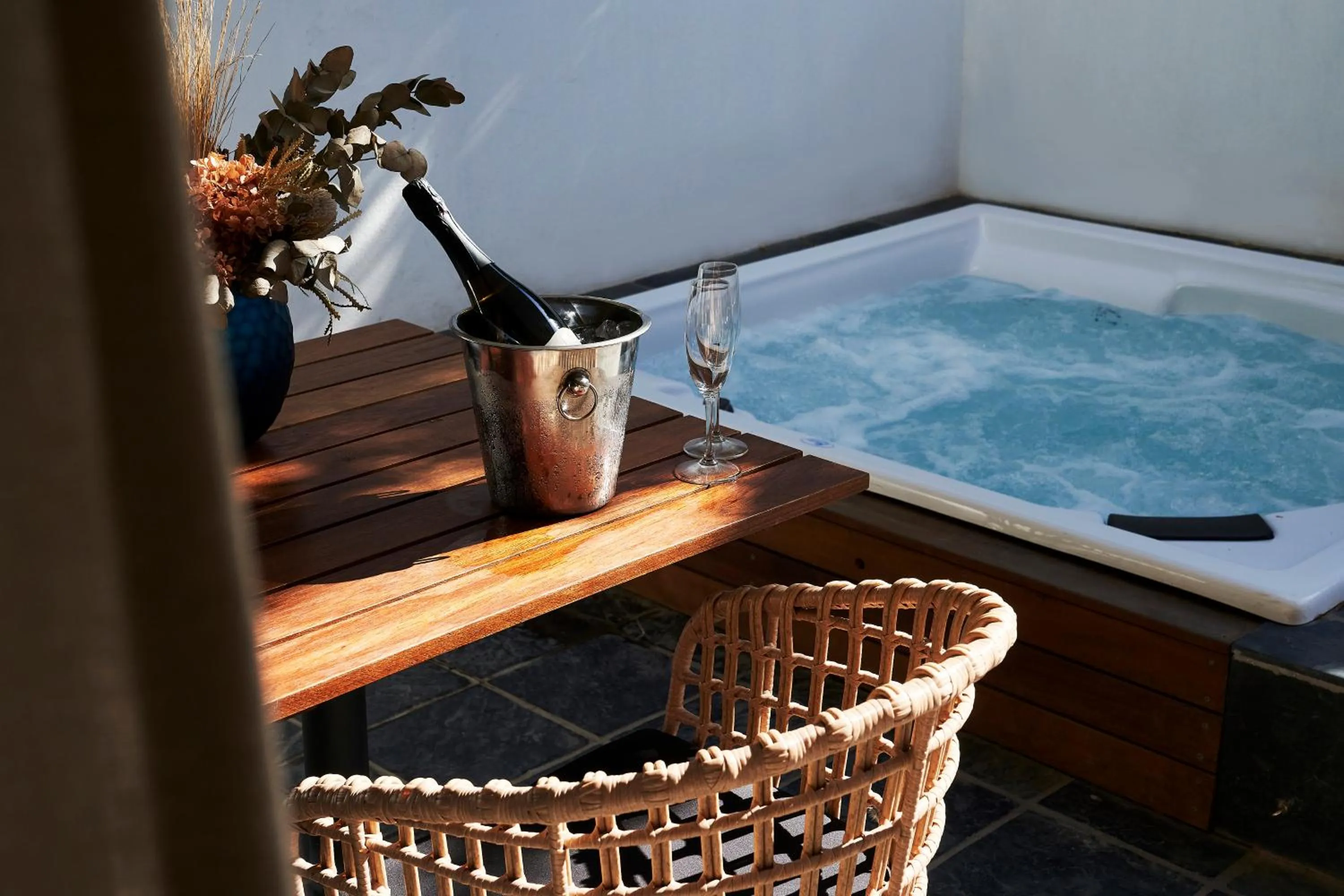 Hot Tub in Vergenoegd Löw Boutique Hotel & Spa