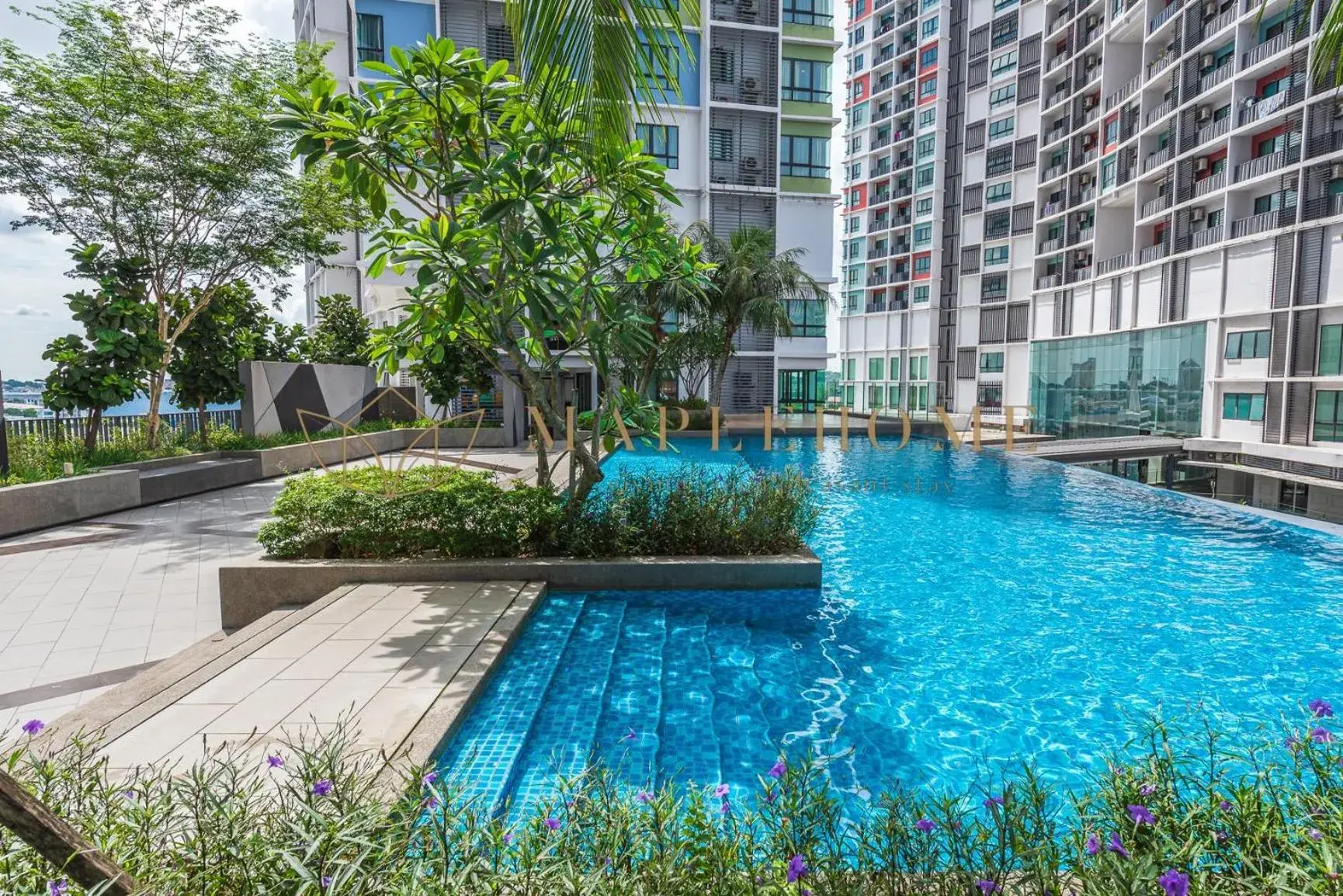 Swimming pool in i-City Premier Suites Shah Alam Swimming pool in i-City Premier Suites Shah Alam