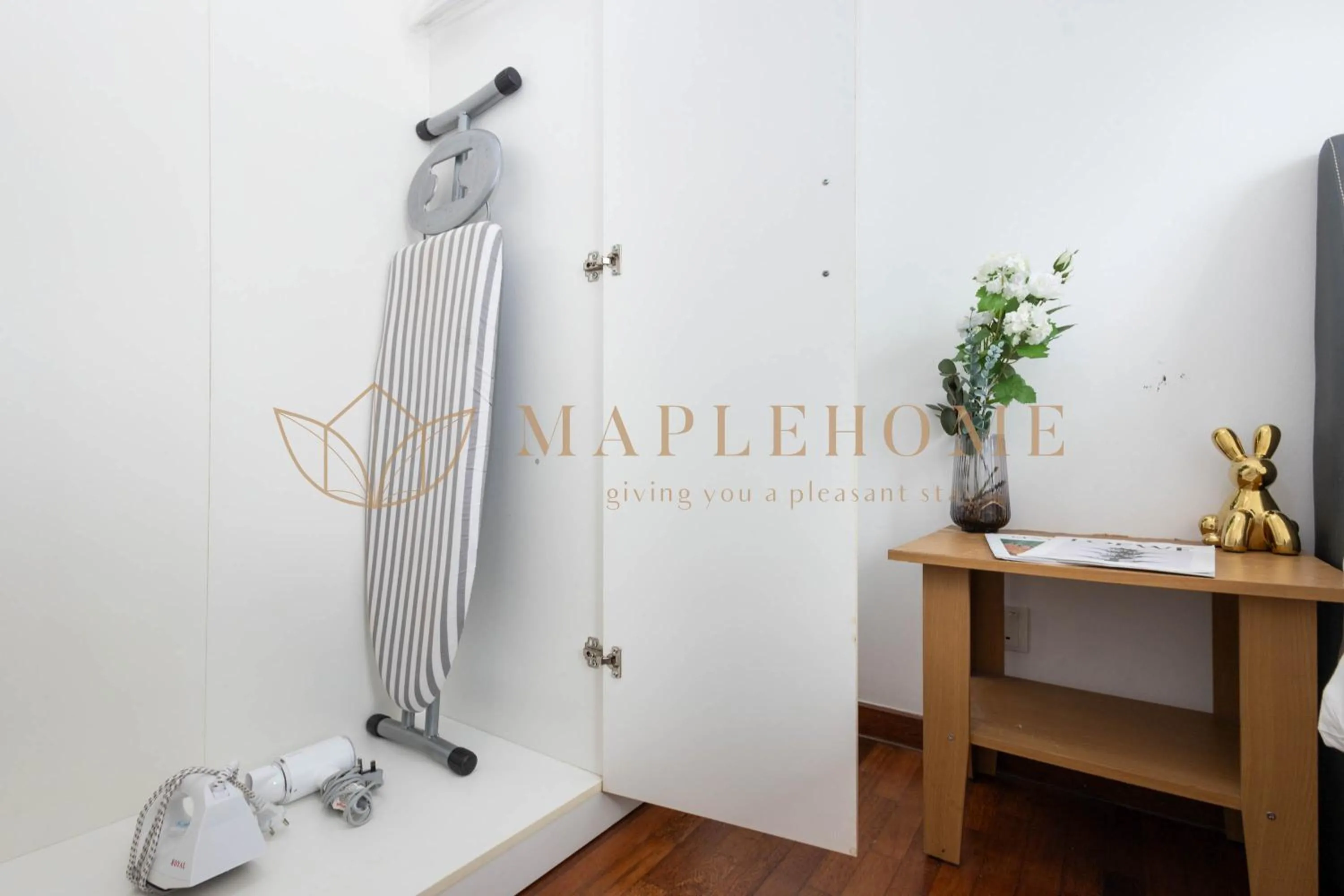 flat iron in i-City Premier Suites Shah Alam