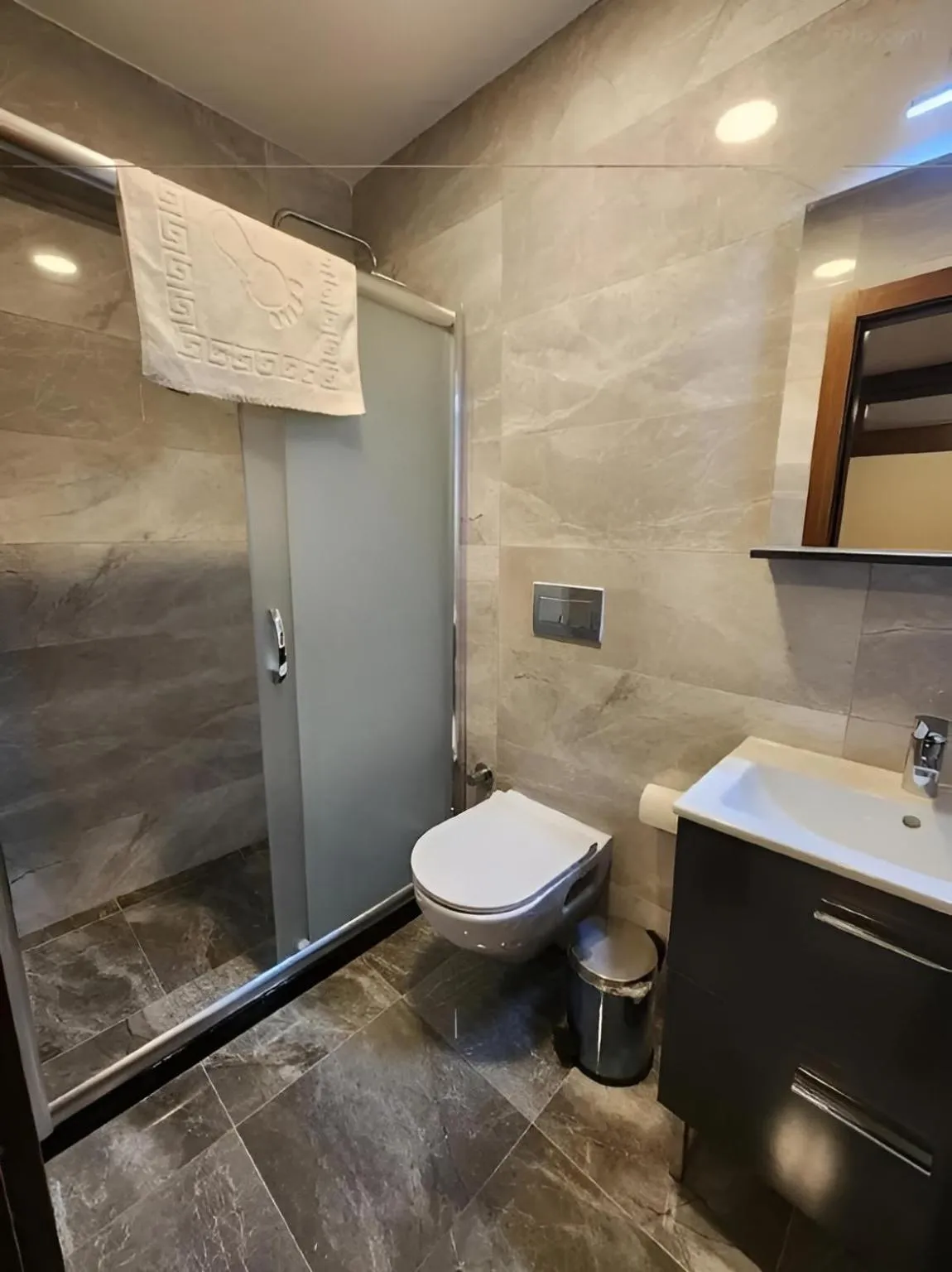 Shower in Wide Suites Taksim