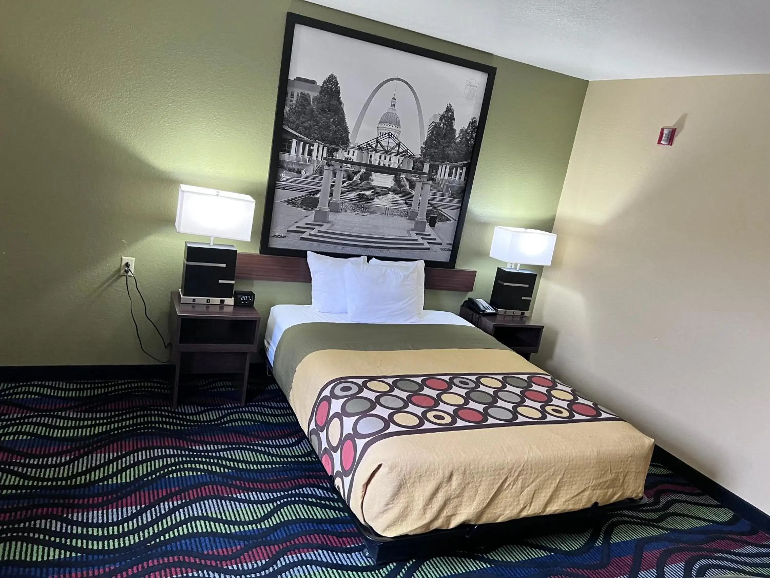 Bed in Super 8 by Wyndham Farmington Bed in Super 8 by Wyndham Farmington