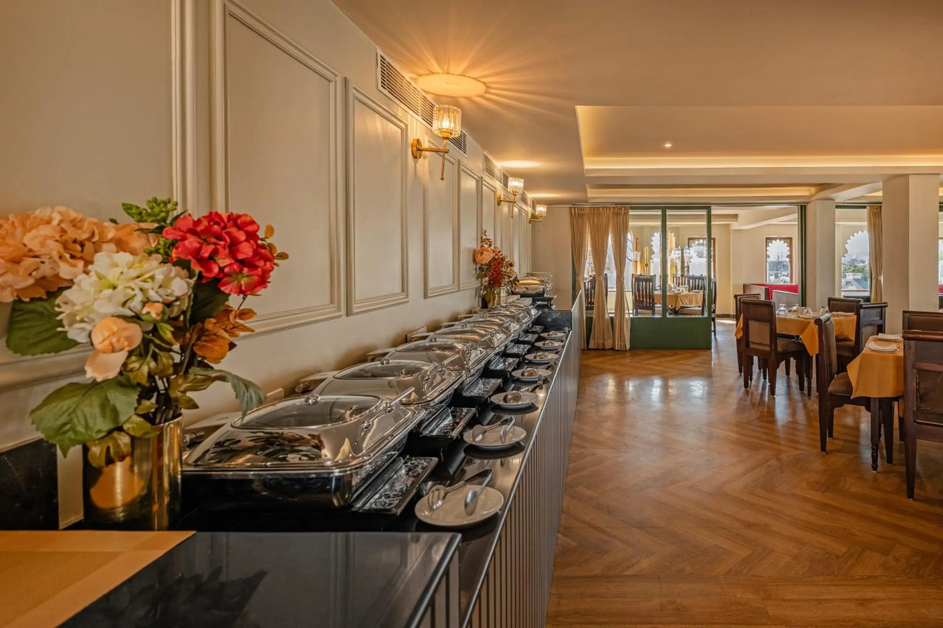 Restaurant/places to eat in Sterling Jaisinghgarh Udaipur Restaurant/places to eat in Sterling Jaisinghgarh Udaipur