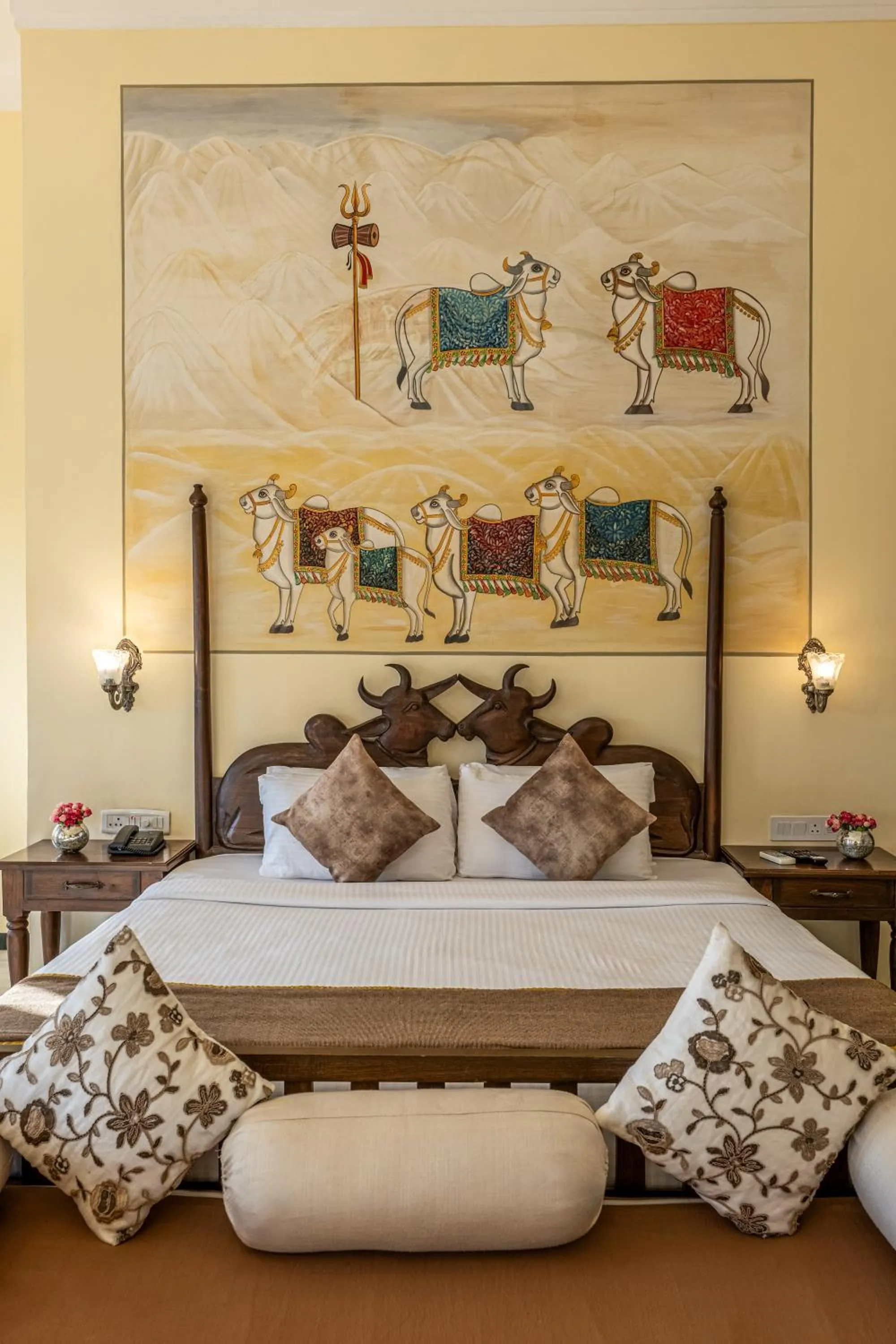 Bed in Sterling Jaisinghgarh Udaipur