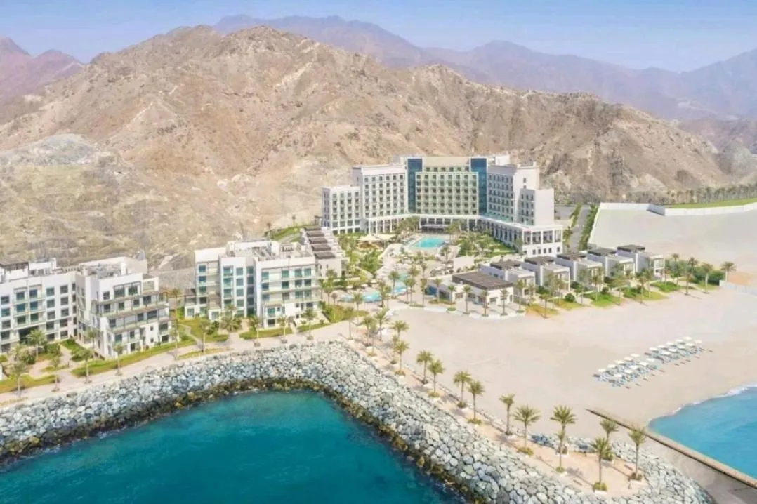 Luxury sea view Apartment In Address Hotel Fujairah