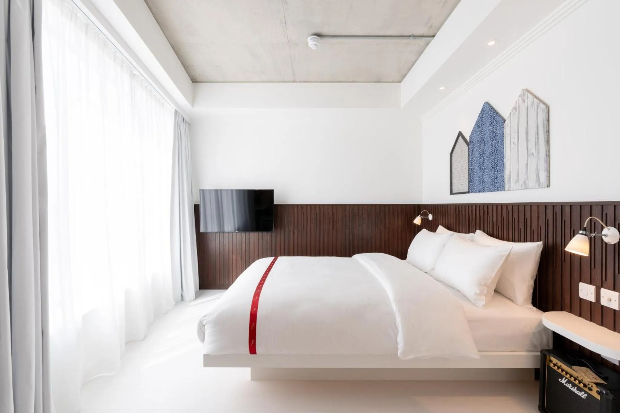 Photo of the whole room, Bed in Ruby Zoe Hotel London