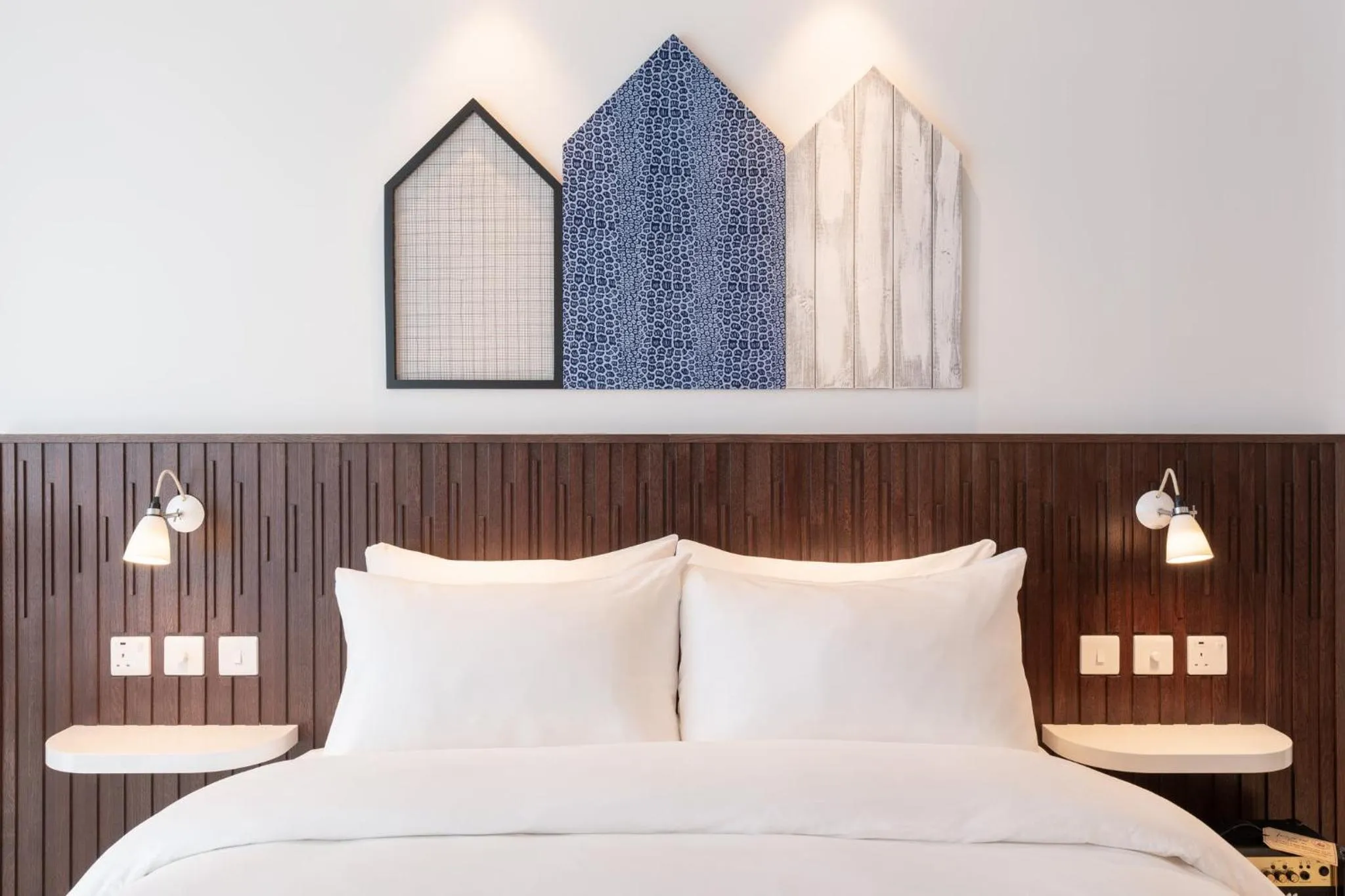 Photo of the whole room, Bed in Ruby Zoe Hotel London