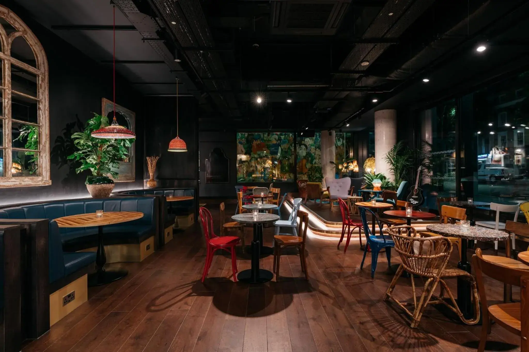 Lounge or bar in Ruby Zoe Hotel London Lounge or bar in Ruby Zoe Hotel London