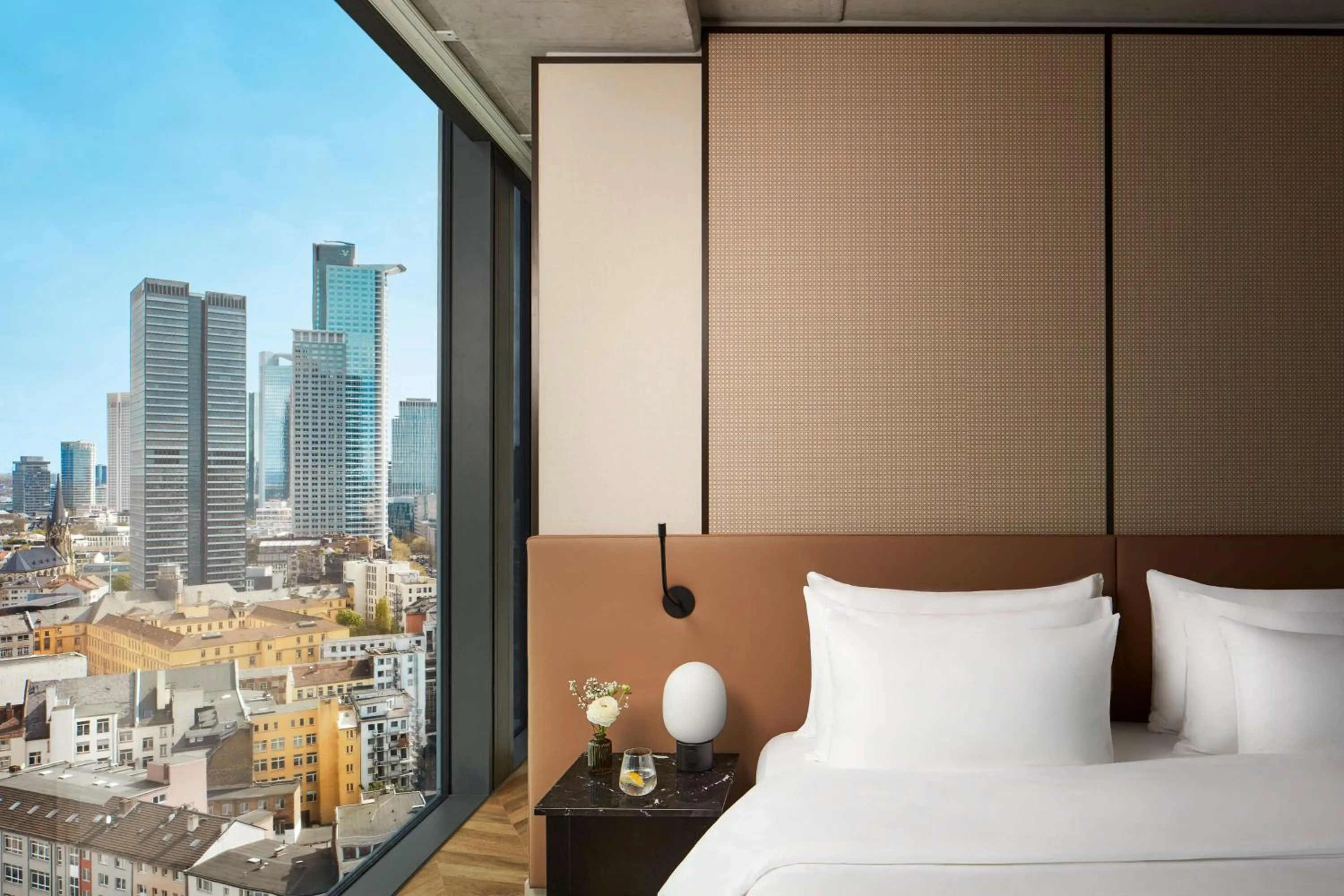 Bedroom, Bed in NH Collection Frankfurt Spin Tower