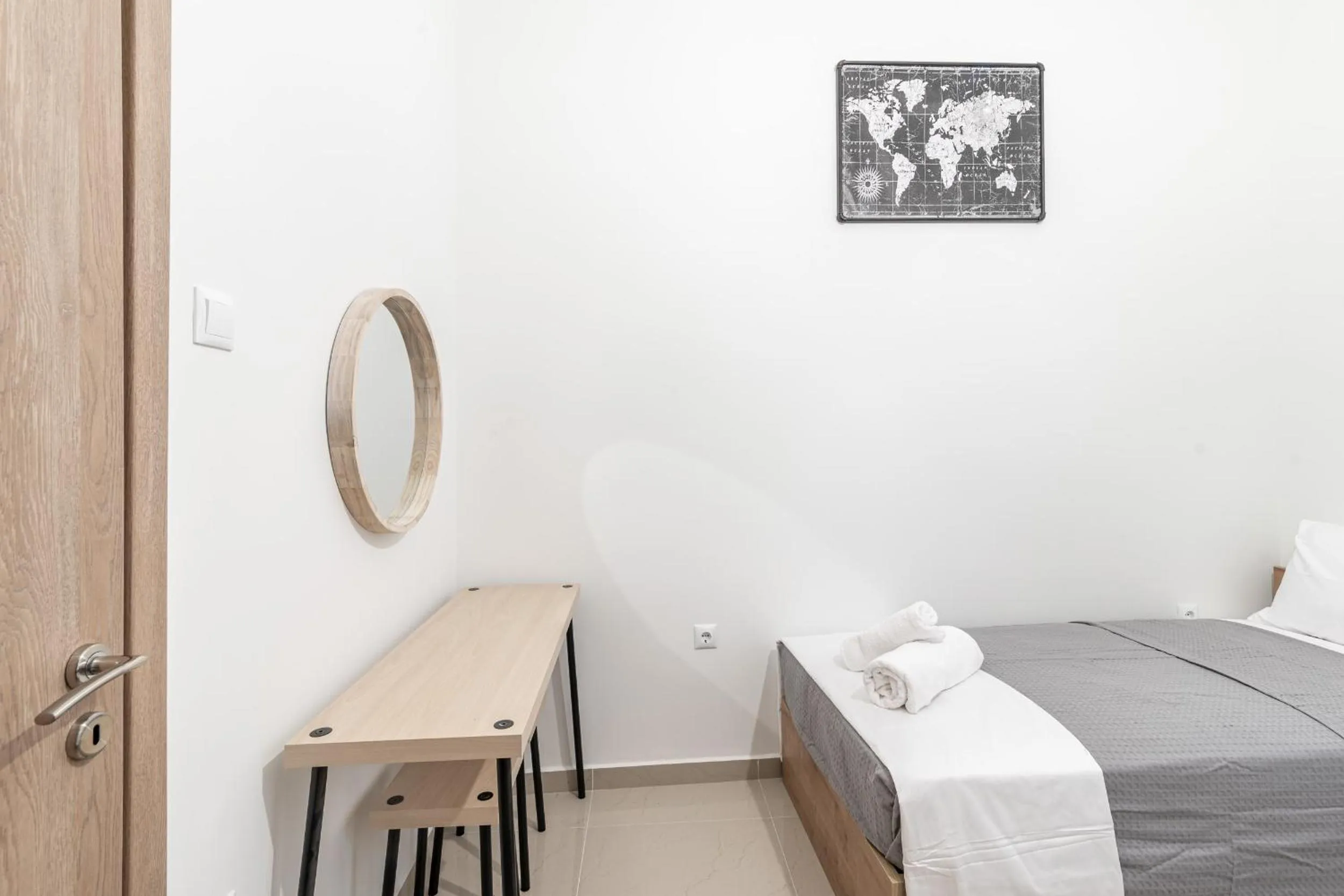 Bed in Blue Riviera villas & suites - Alimos 2