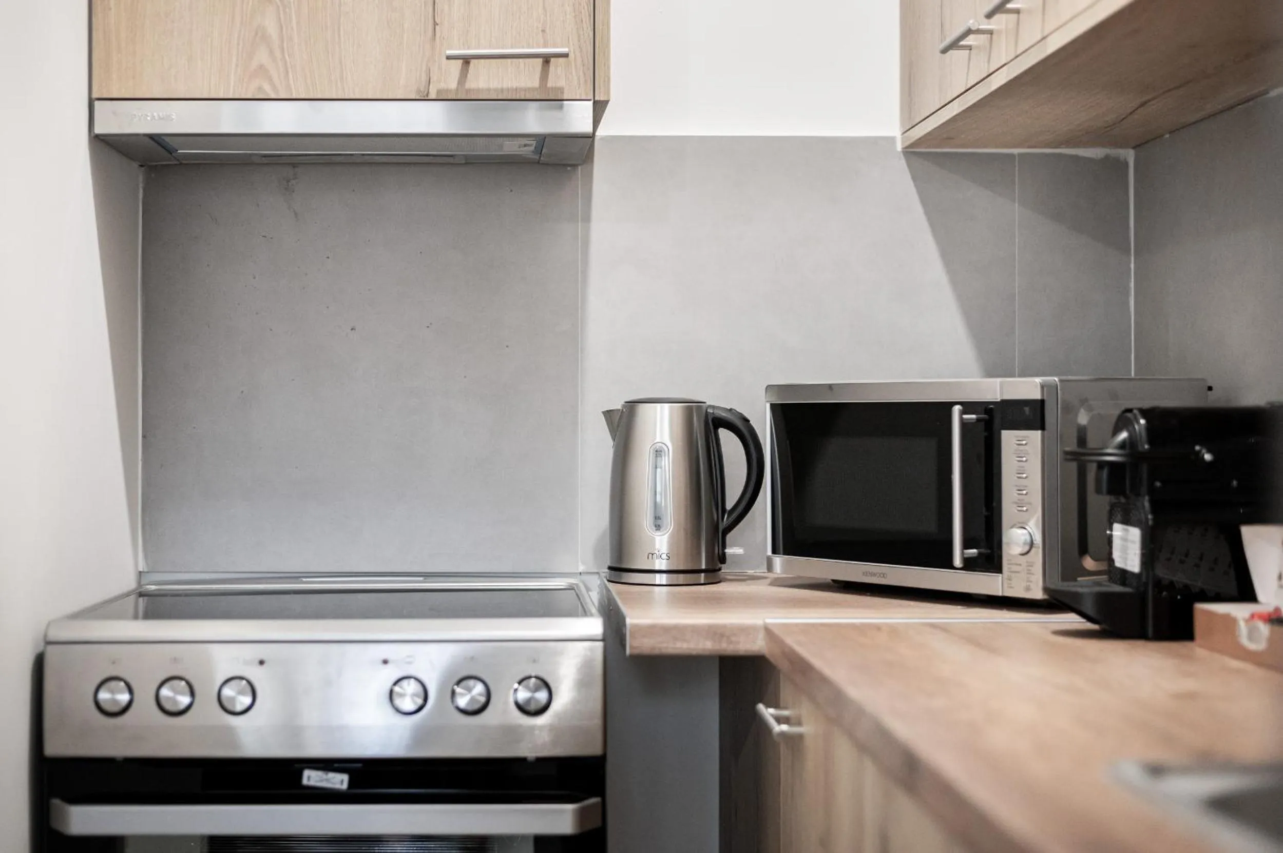 Coffee/tea facilities in Blue Riviera villas & suites - Alimos 2