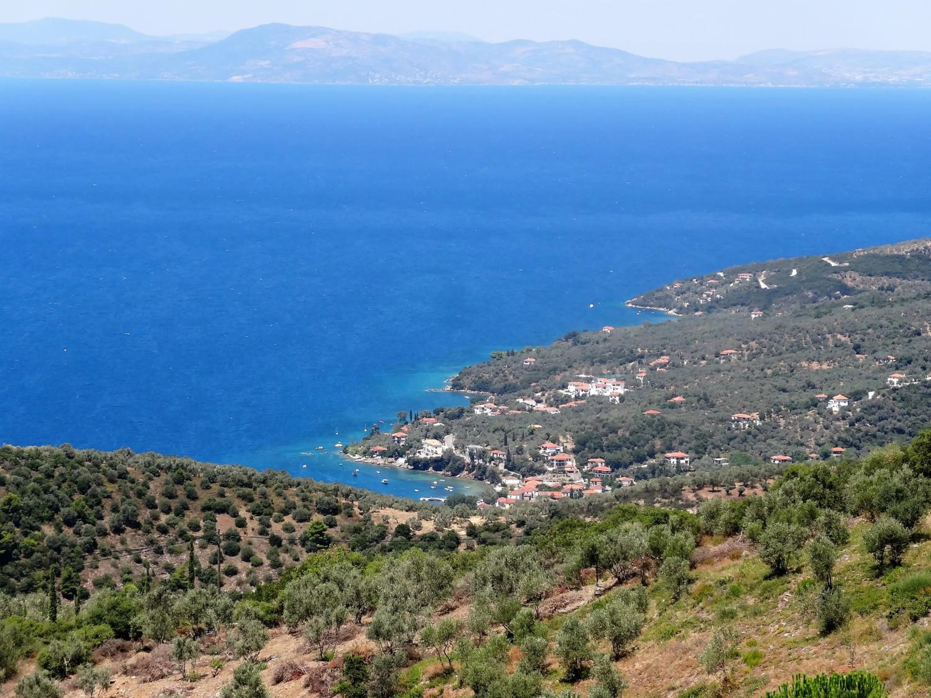 Natural landscape in Lagou Raxi Country Hotel