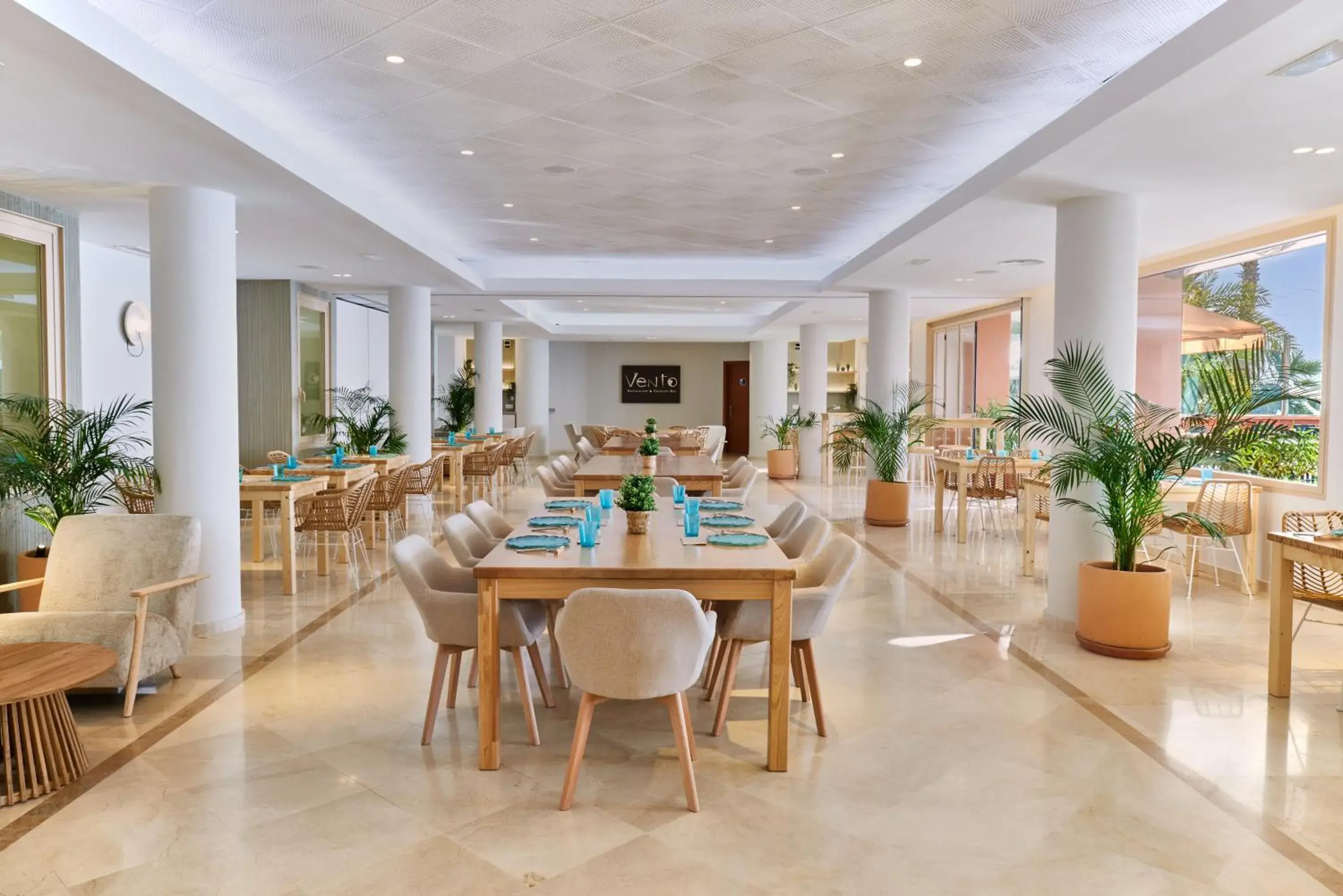 Restaurant/places to eat in Sunway Playa Golf & Spa Sitges Restaurant/places to eat in Sunway Playa Golf & Spa Sitges