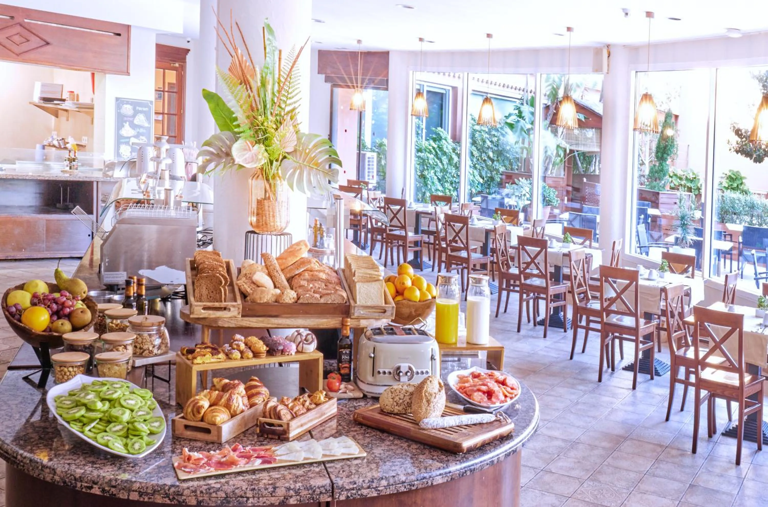 Buffet breakfast in Sunway Playa Golf & Spa Sitges
