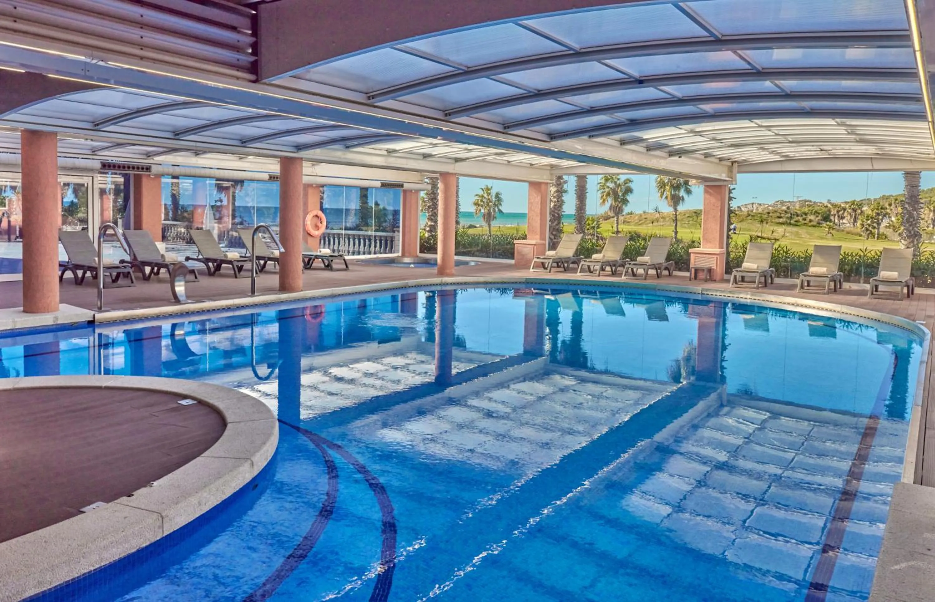 Swimming pool in Sunway Playa Golf & Spa Sitges