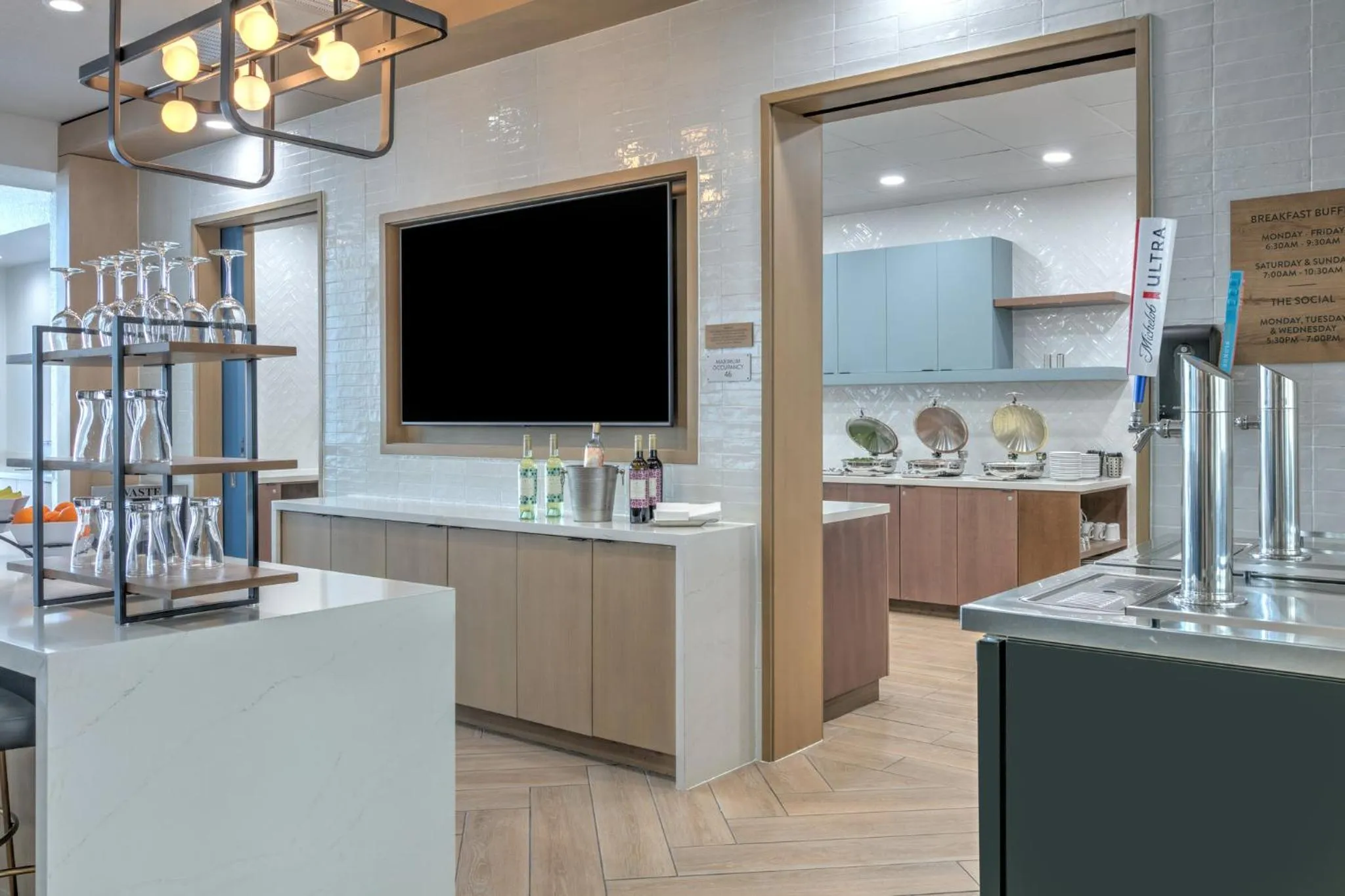 Photo of the whole room in Staybridge Suites San Antonio Lackland AFB Area by IHG