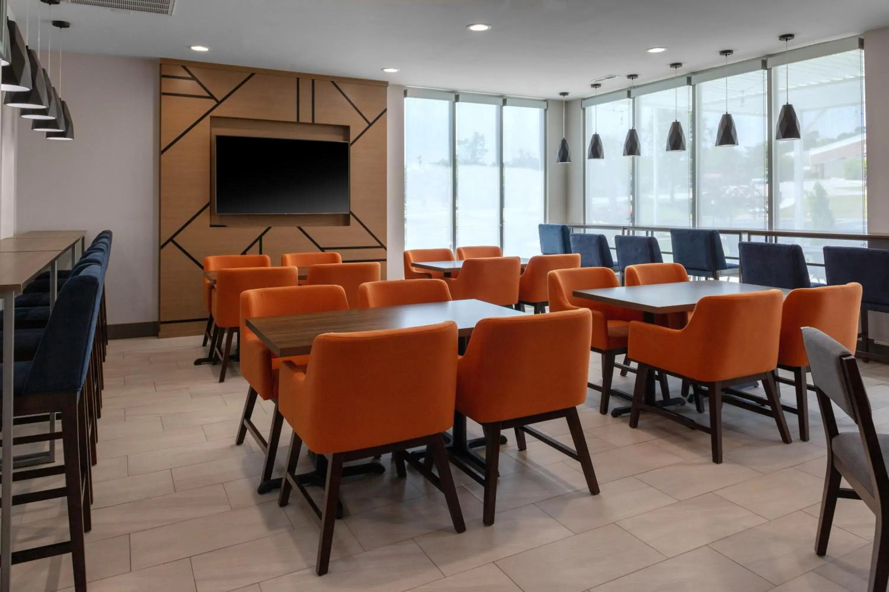 Lobby or reception in Holiday Inn Express - Rocky Mount - Sports Center by IHG Lobby or reception in Holiday Inn Express - Rocky Mount - Sports Center by IHG