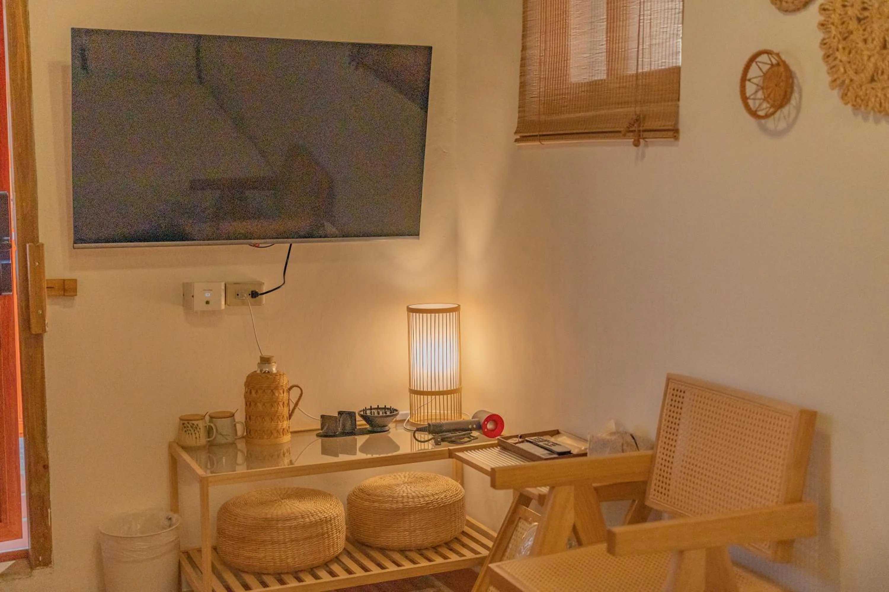 TV and multimedia in Zhu Shan Xian Ting