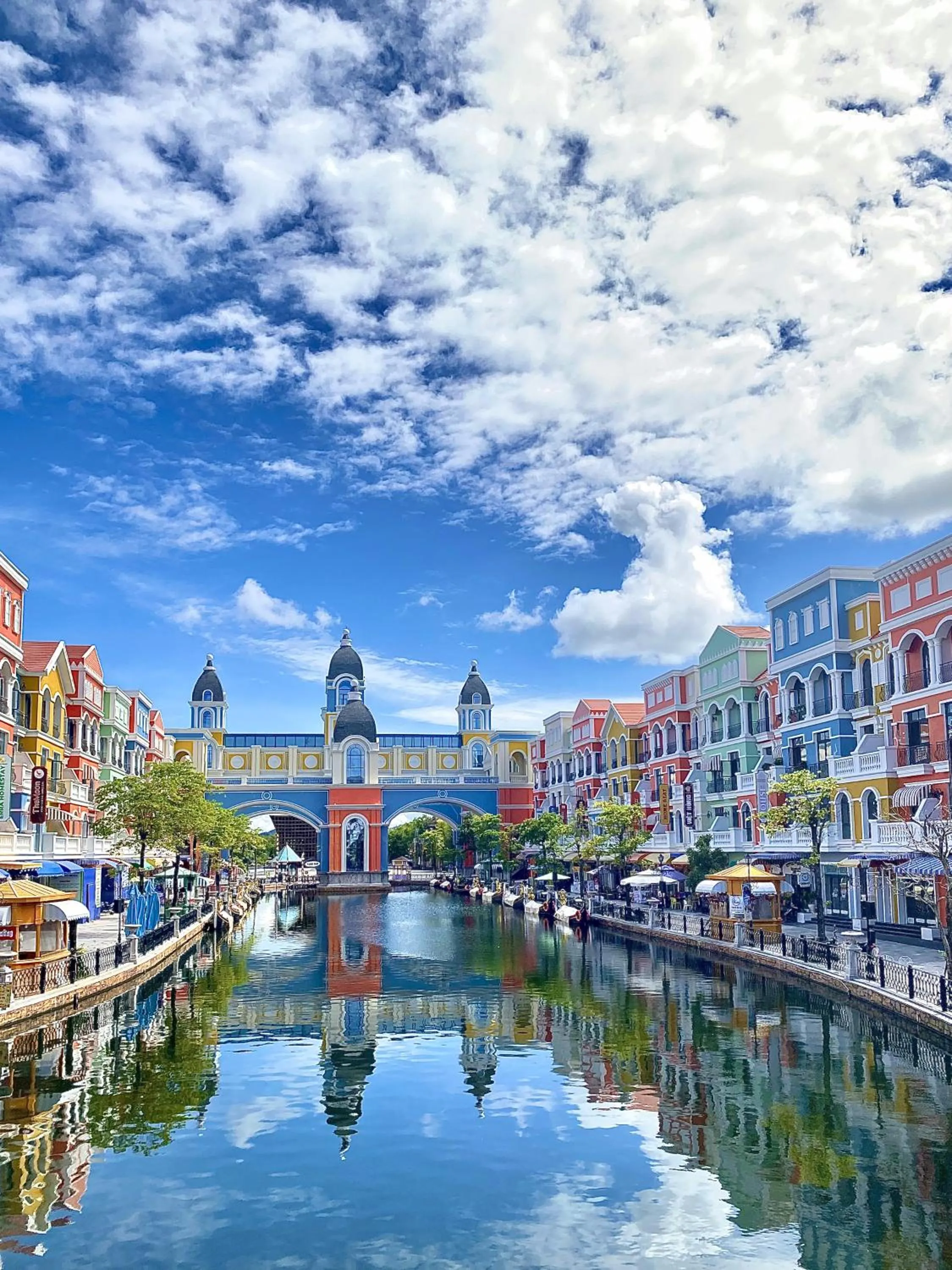 Nearby landmark in Sel de Mer Apartment Grand World Phu Quoc