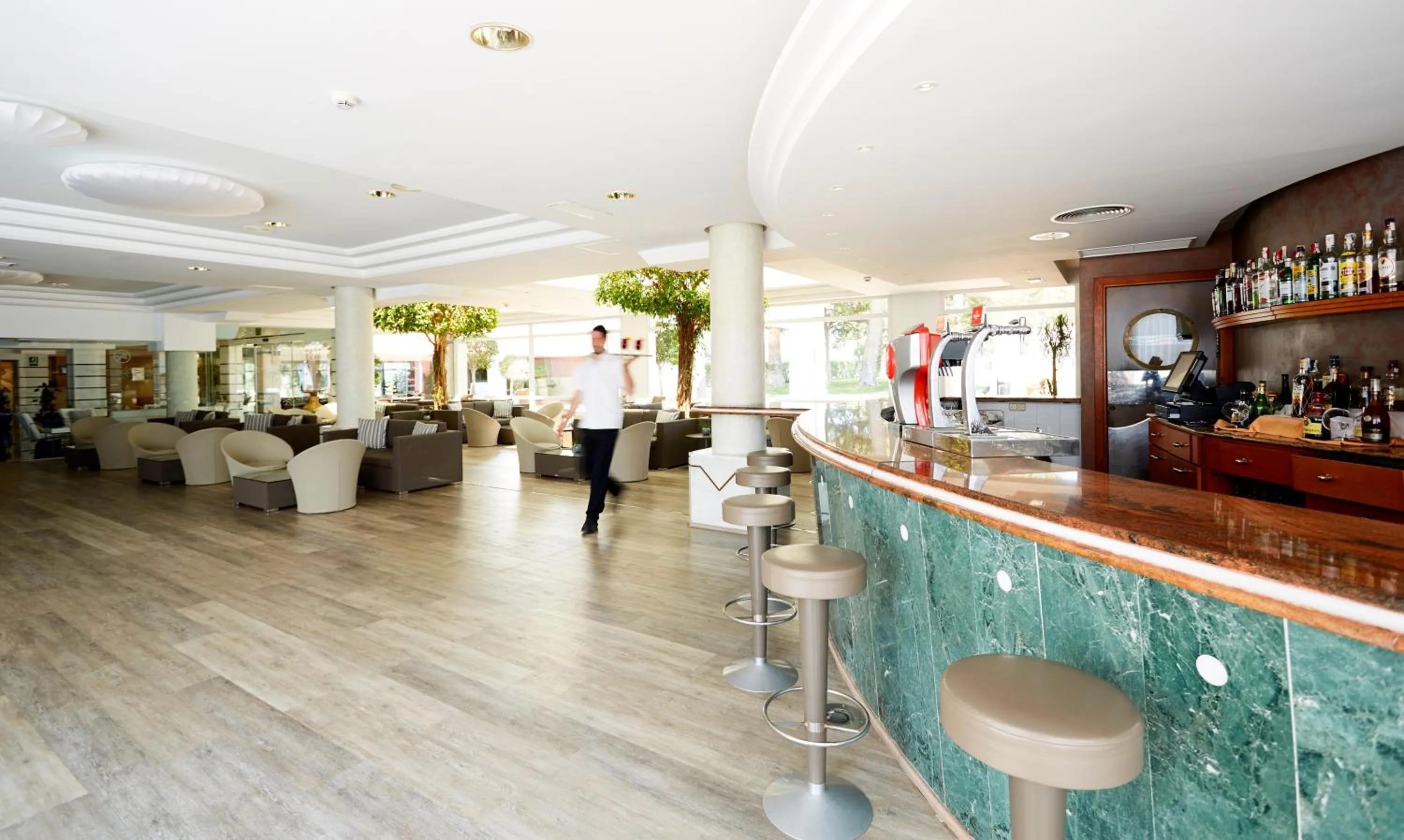 Lounge or bar in Insotel Hotel Formentera Playa