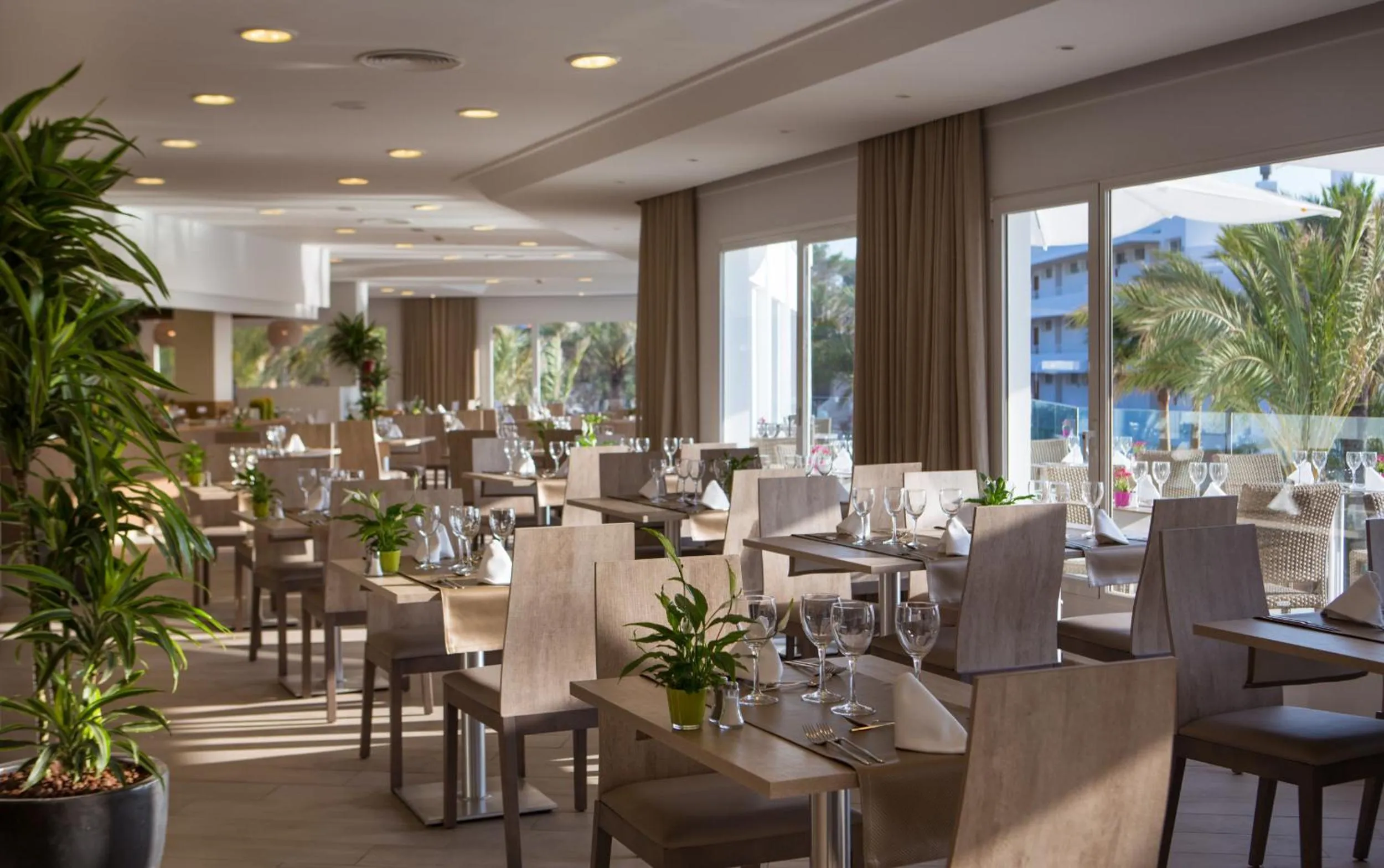Restaurant/places to eat in Insotel Tarida Beach Resort & SPA