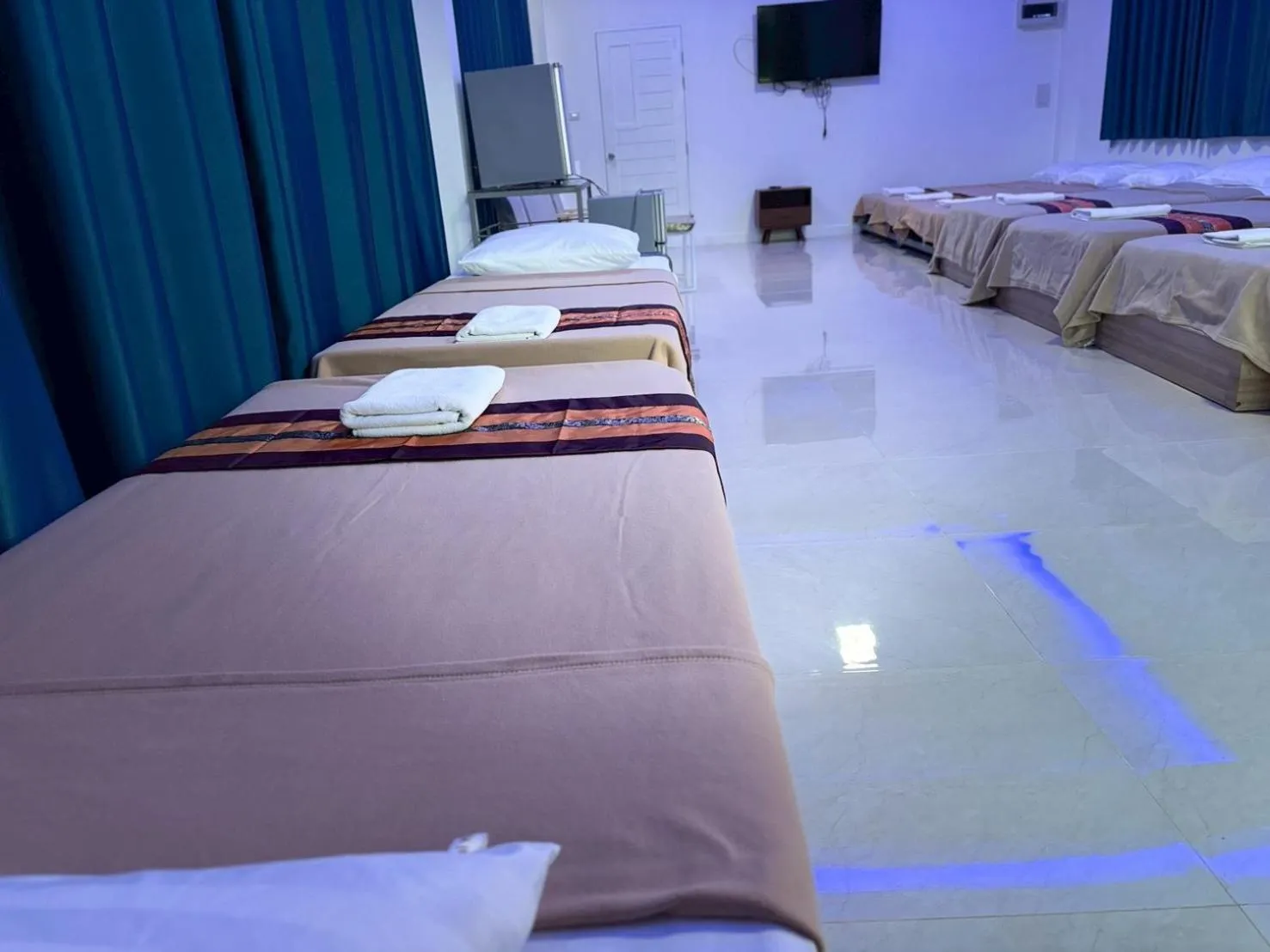 Bed in Chiang Rai Khuakrae Resort