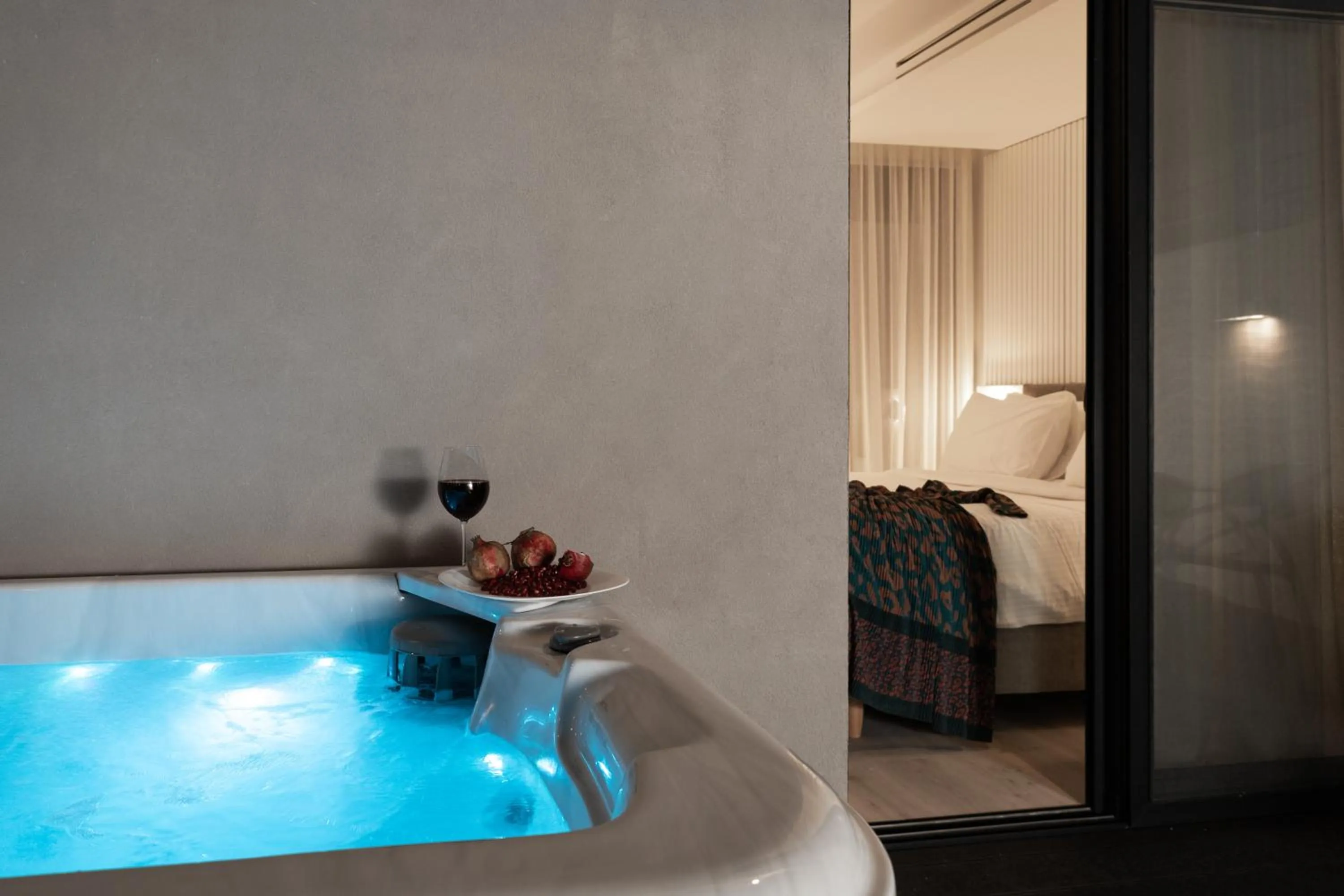 Bed in Incanto Boutique Suites - Mets