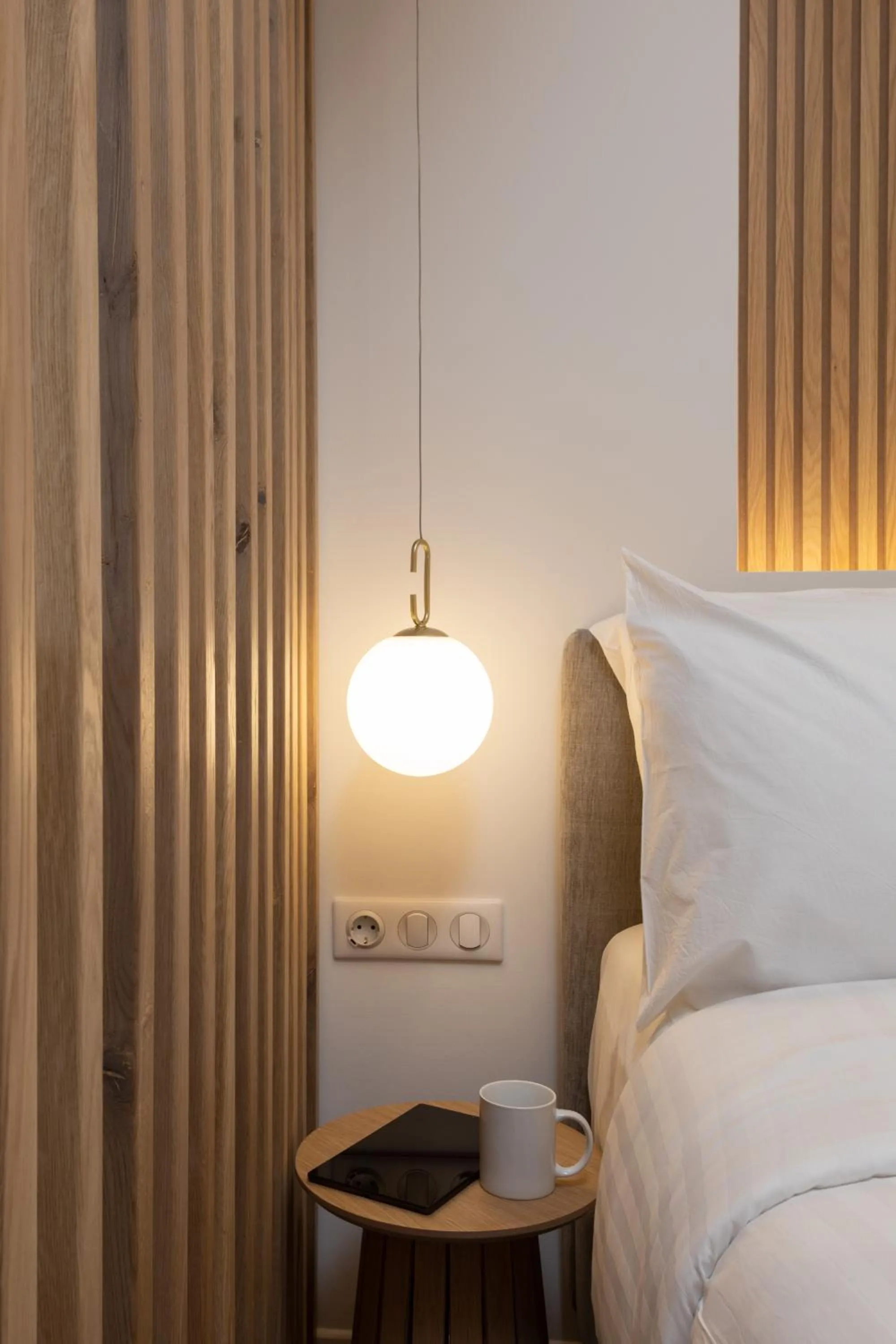 Bed in Incanto Boutique Suites - Mets