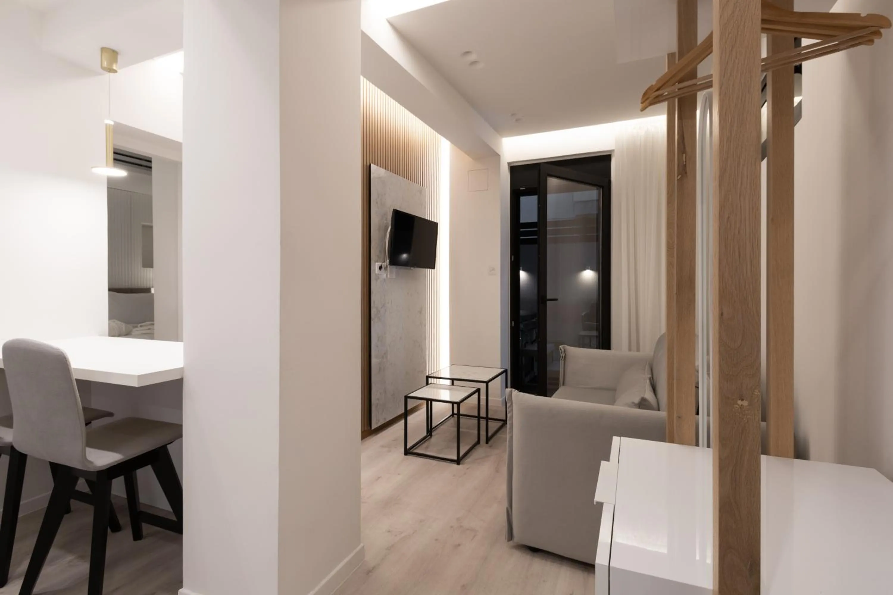 TV and multimedia in Incanto Boutique Suites - Mets