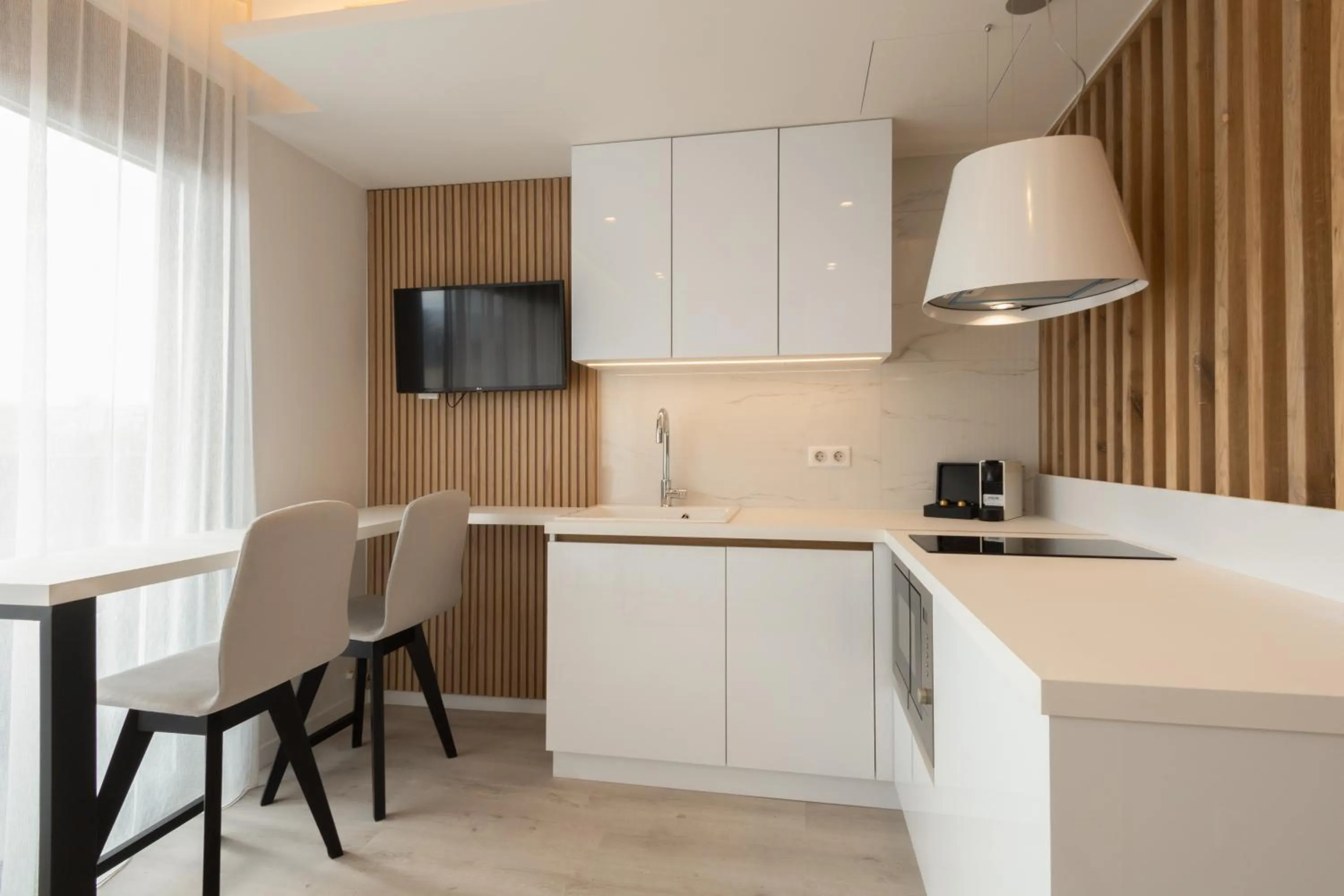 TV and multimedia in Incanto Boutique Suites - Mets