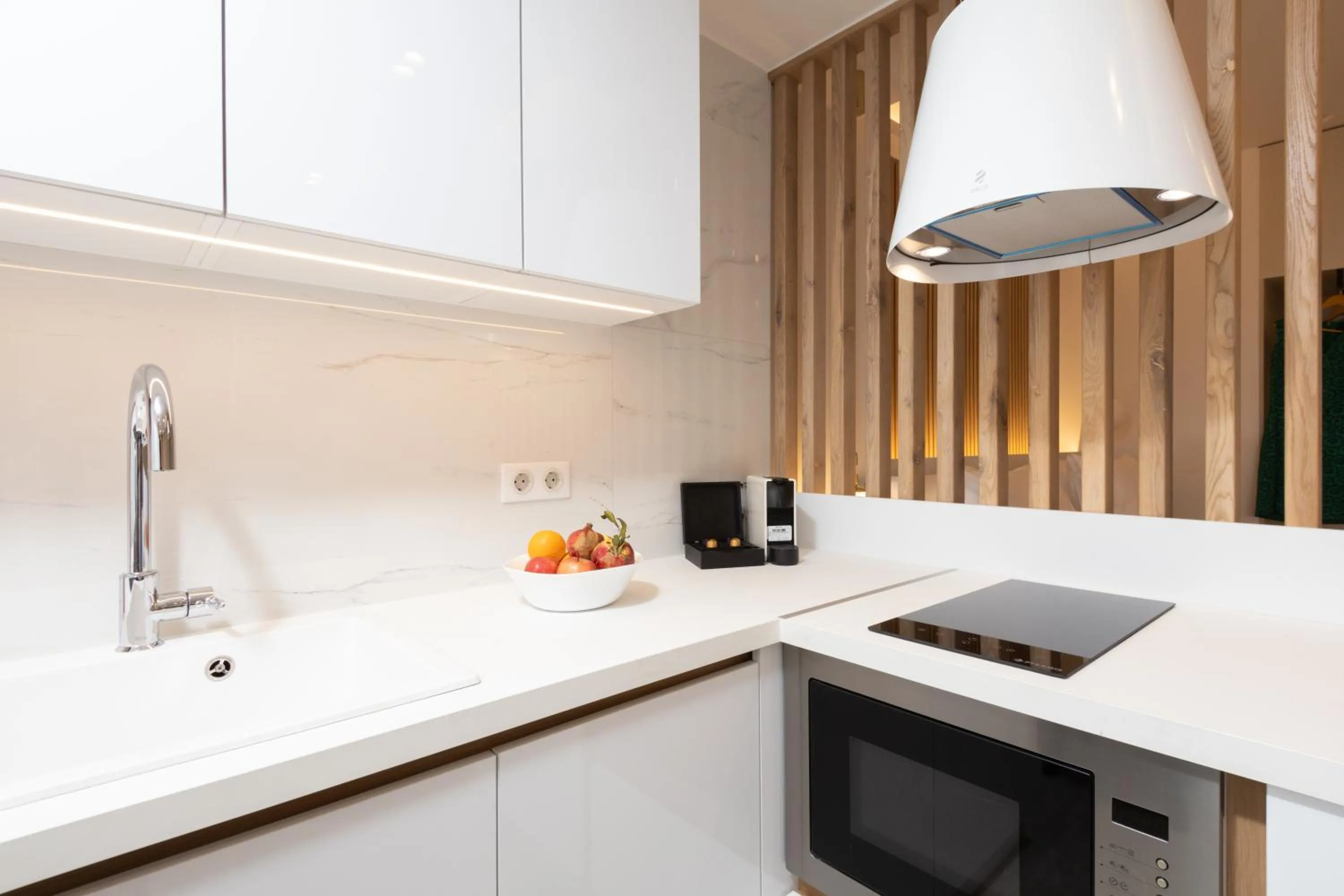 Coffee/tea facilities in Incanto Boutique Suites - Mets