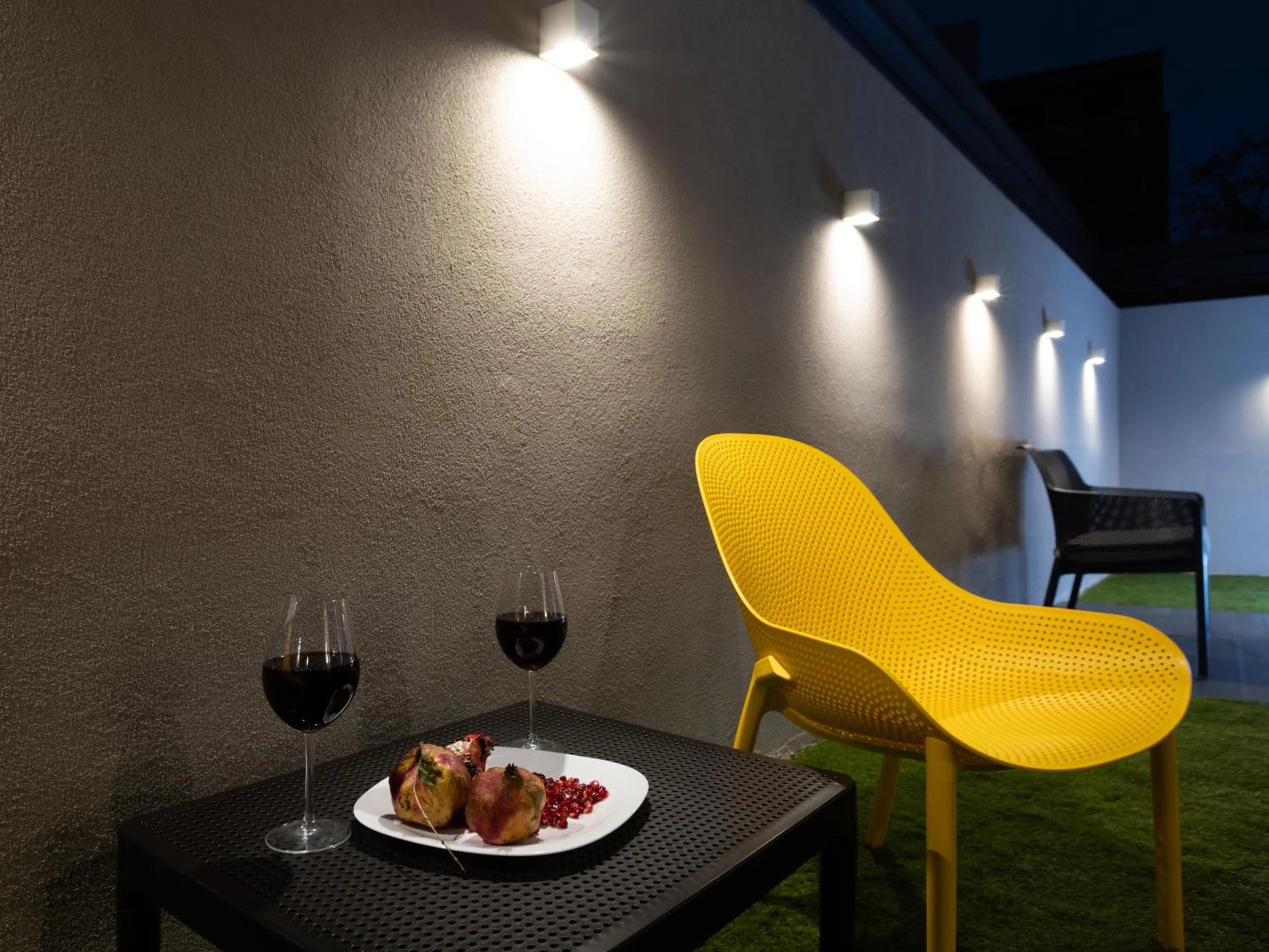 Garden in Incanto Boutique Suites - Mets